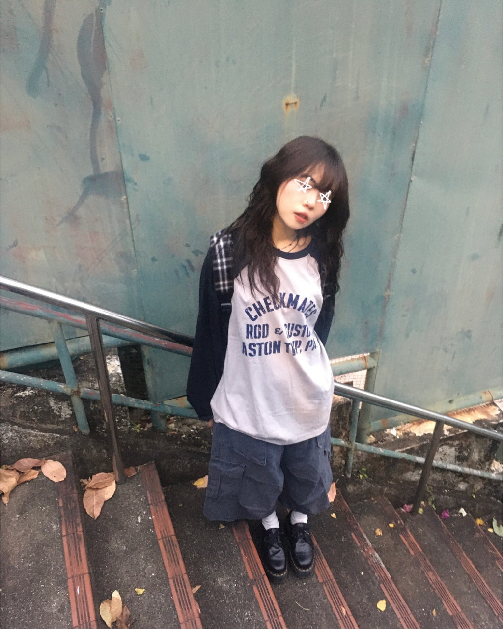 checkmates raglan tee (navy/grey) (women)