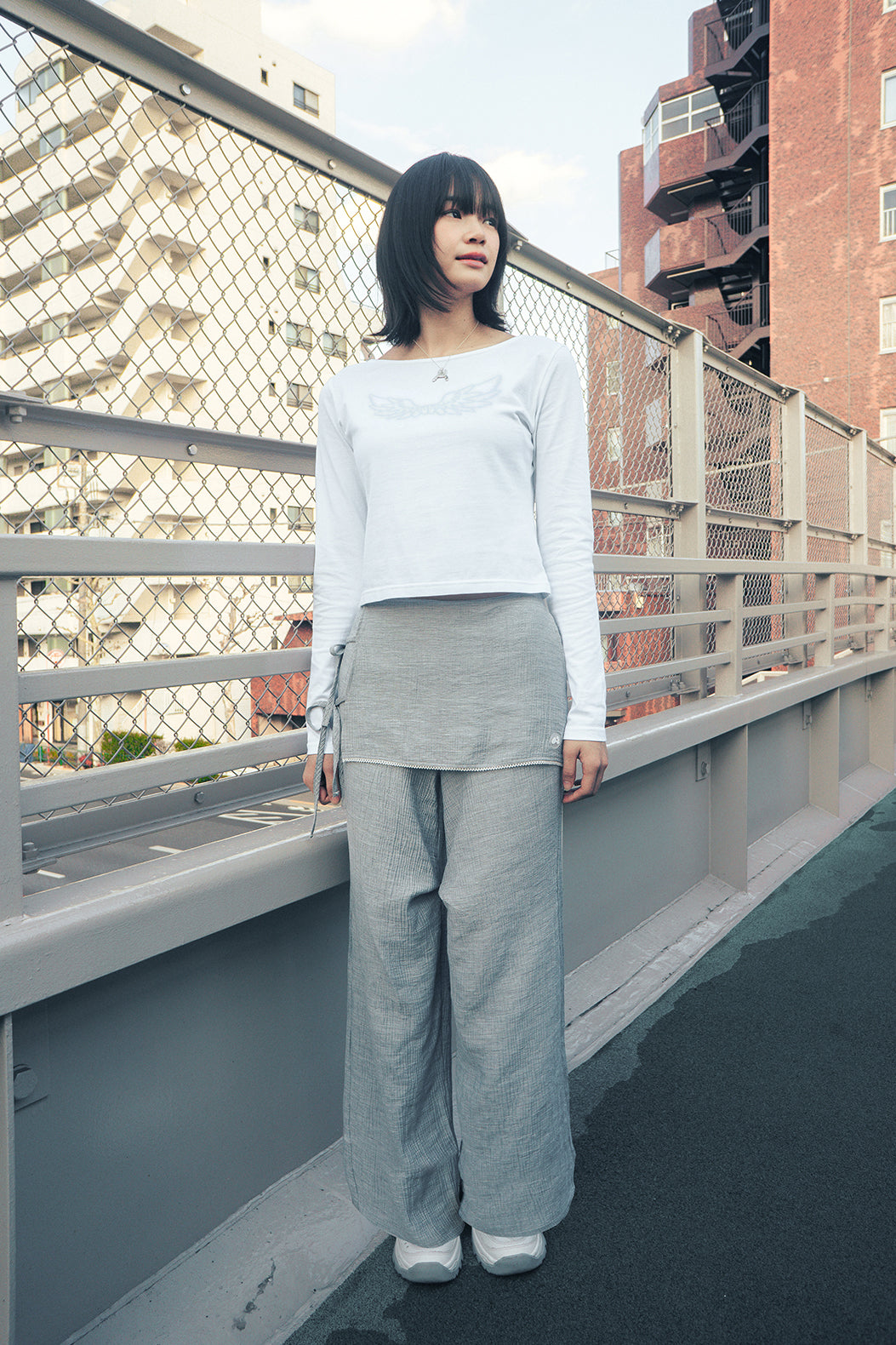 HUGYOURSKIN ANGEL WING TOP (WHITE)