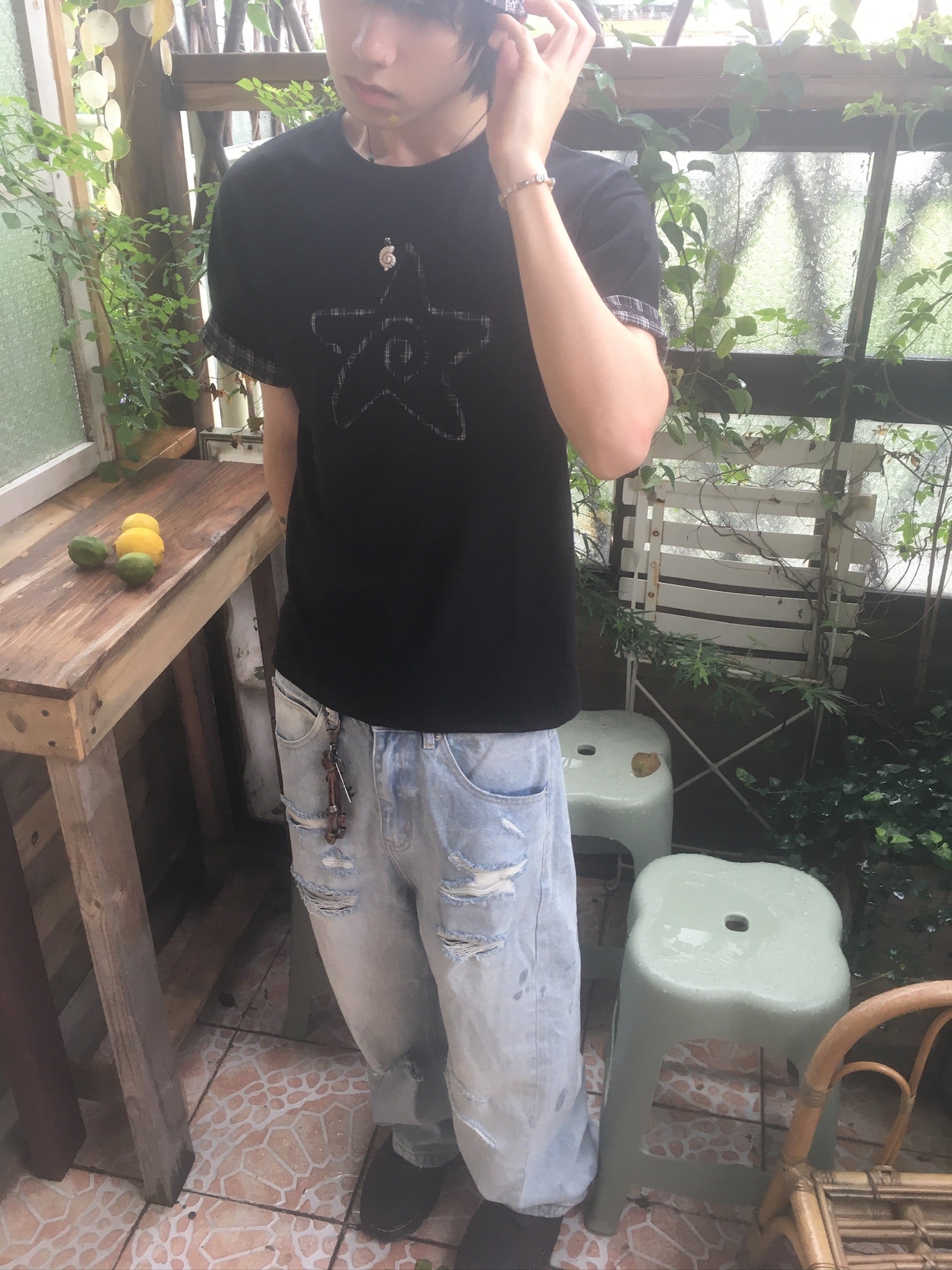 (★BEST) check star roll-up tee (black)