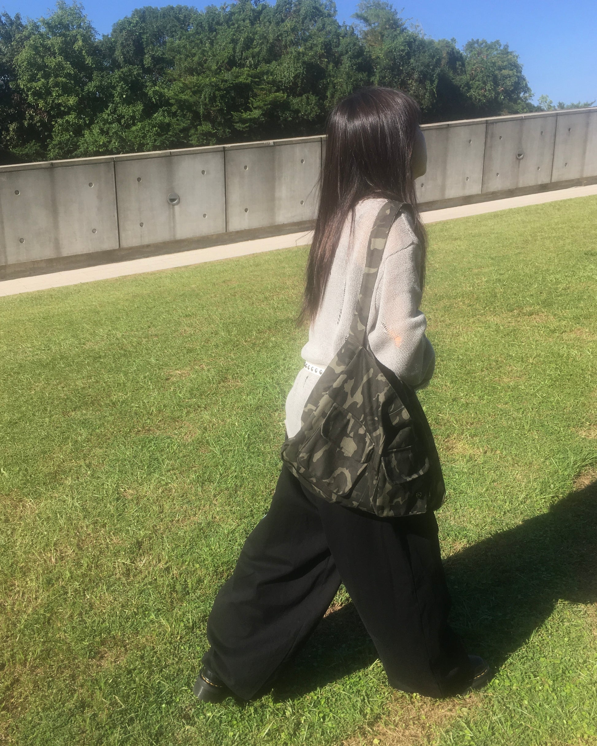 camo shoulder bag (khaki)