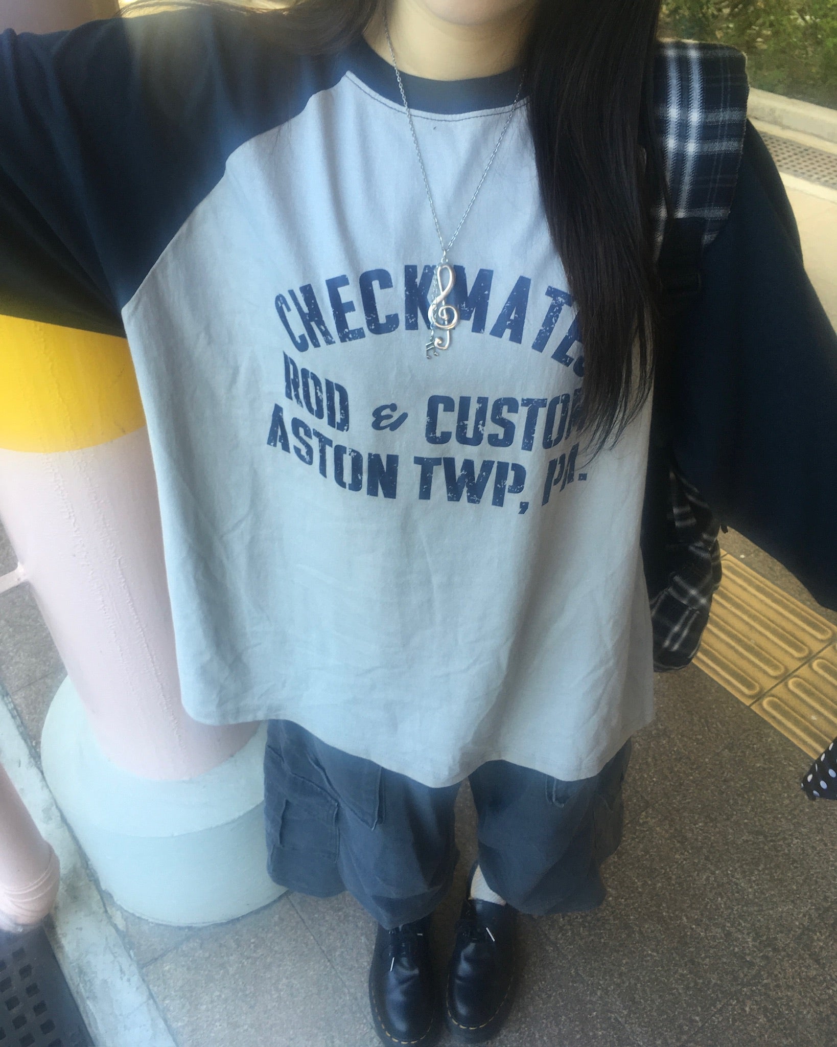 checkmates raglan tee (navy/grey) (women)