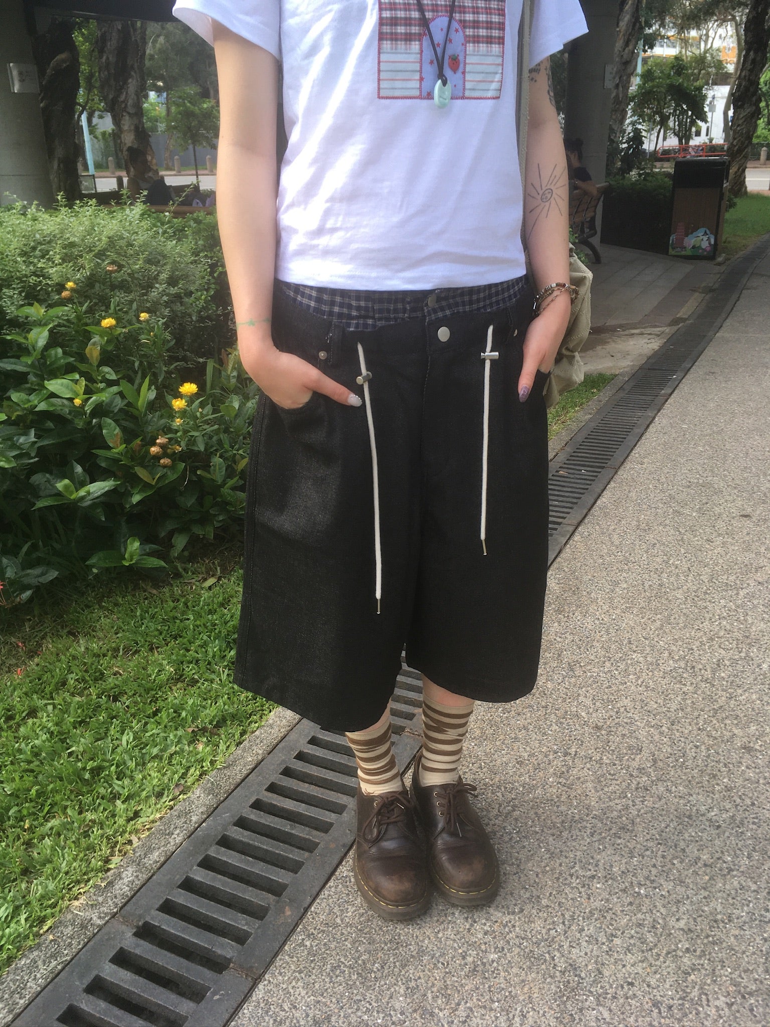 trunk layered half pants (black)