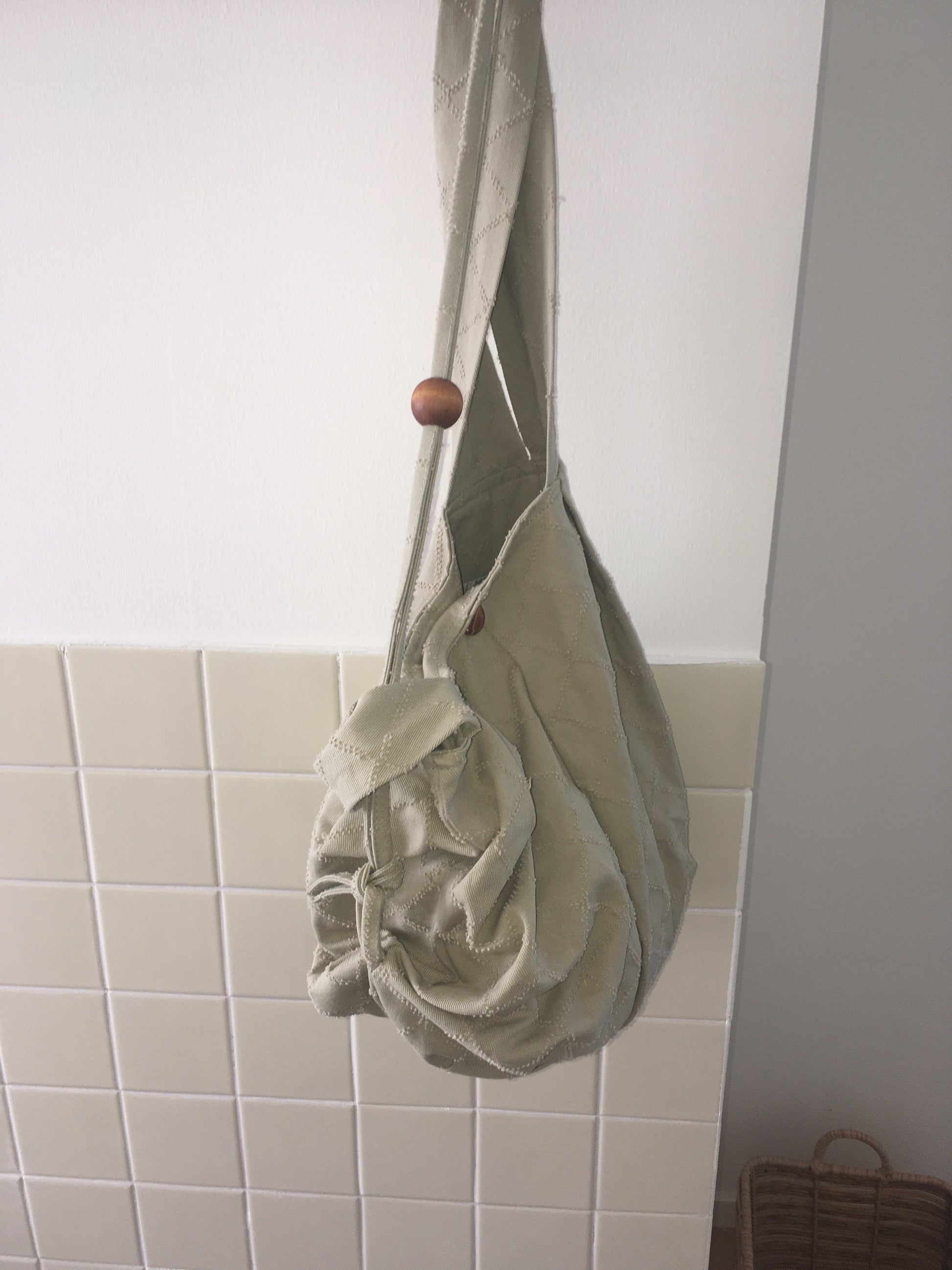 diamond stitch bag (beige)
