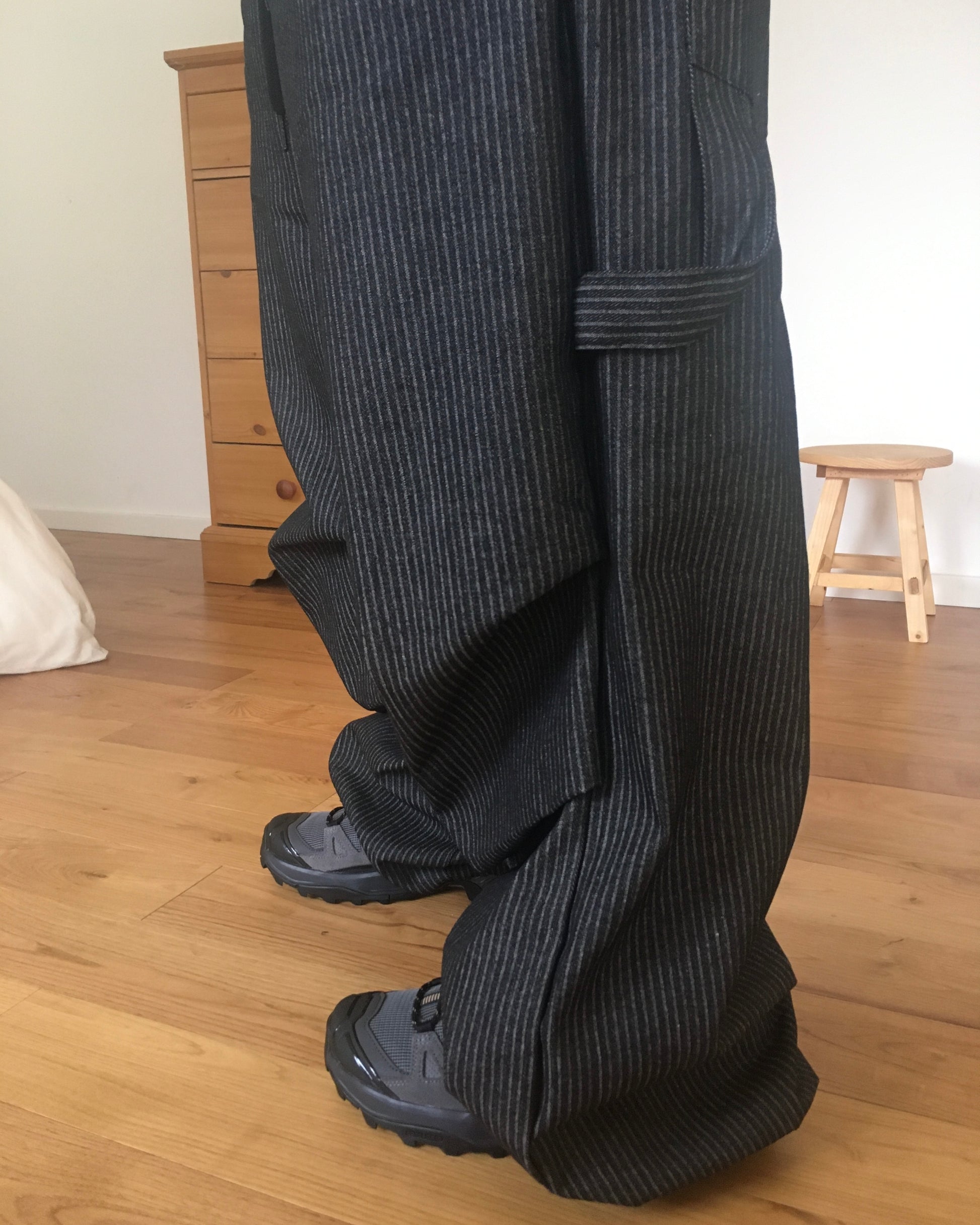 sun striped pants (black)