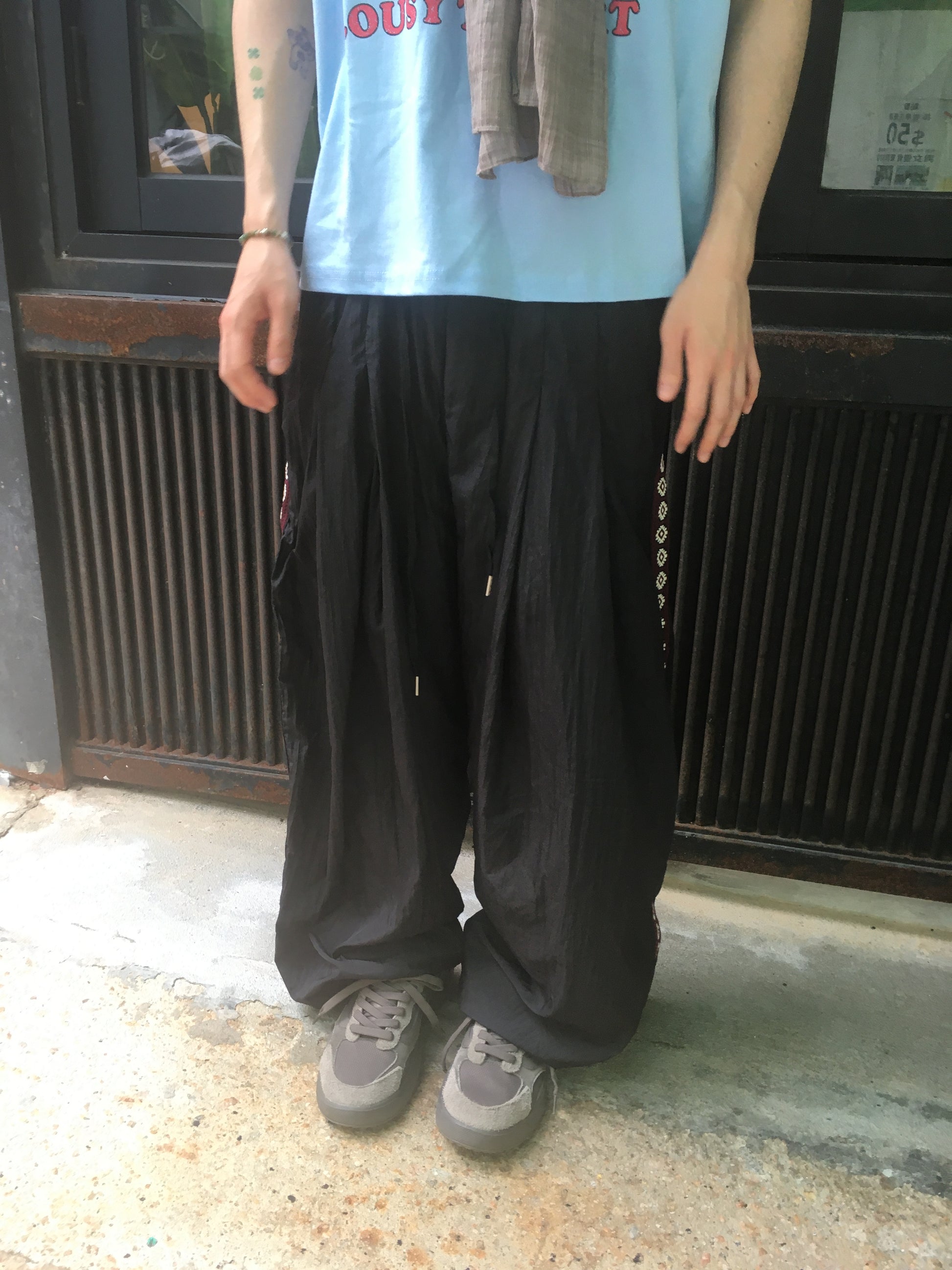 side sun nylon pants (black)
