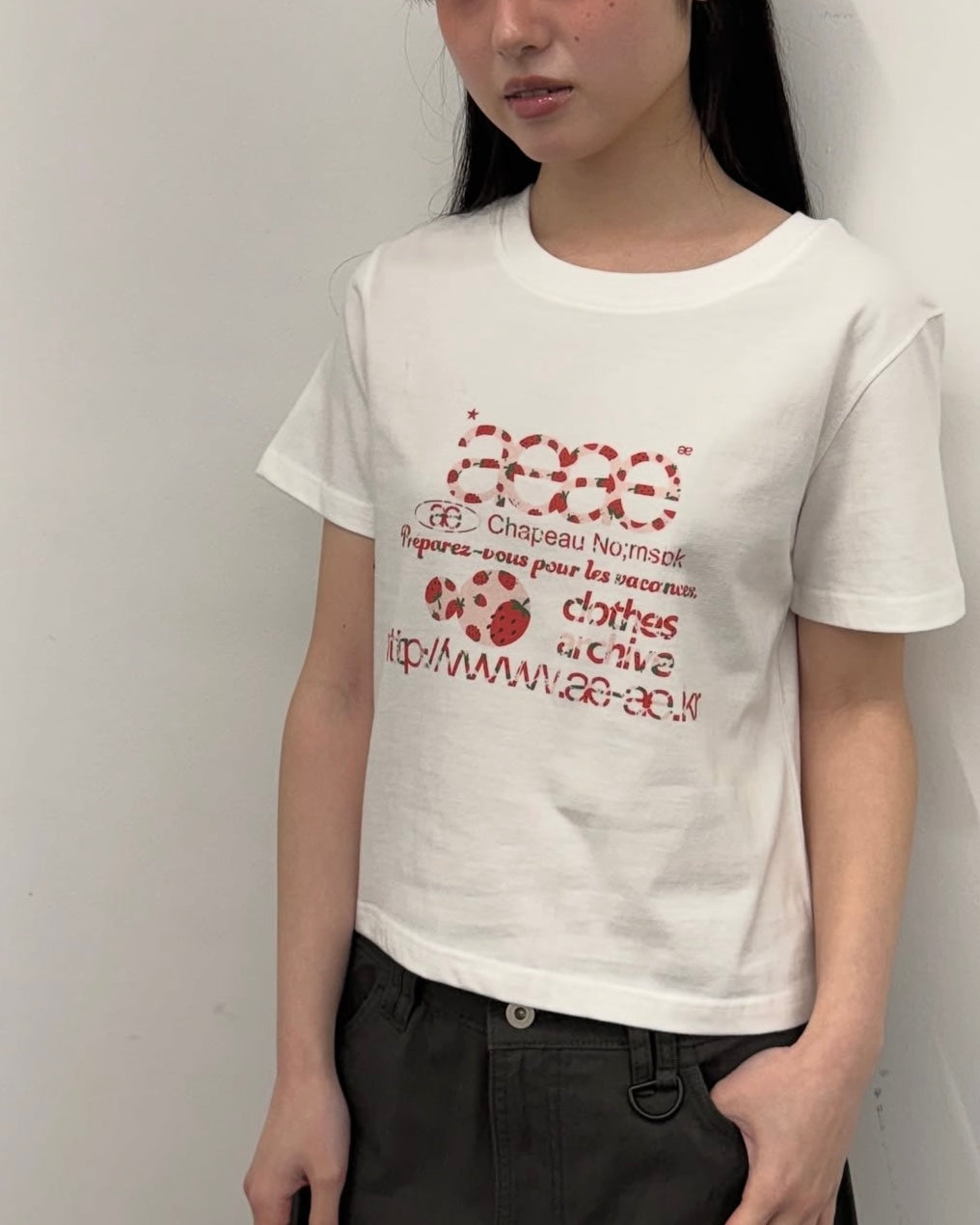 AEAE WEB LOGO CROP T-SHIRTS (STRAWBERRY)