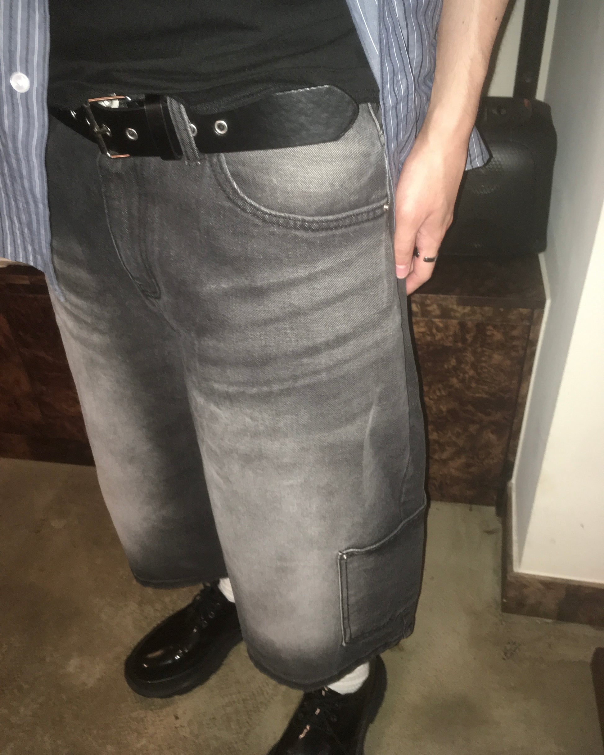 layered pocket bermuda jeans (black) (men wear)