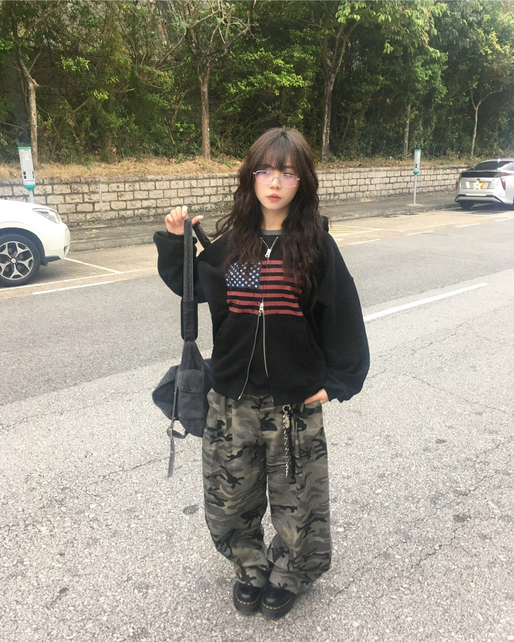 camo baggy pants (women wear)