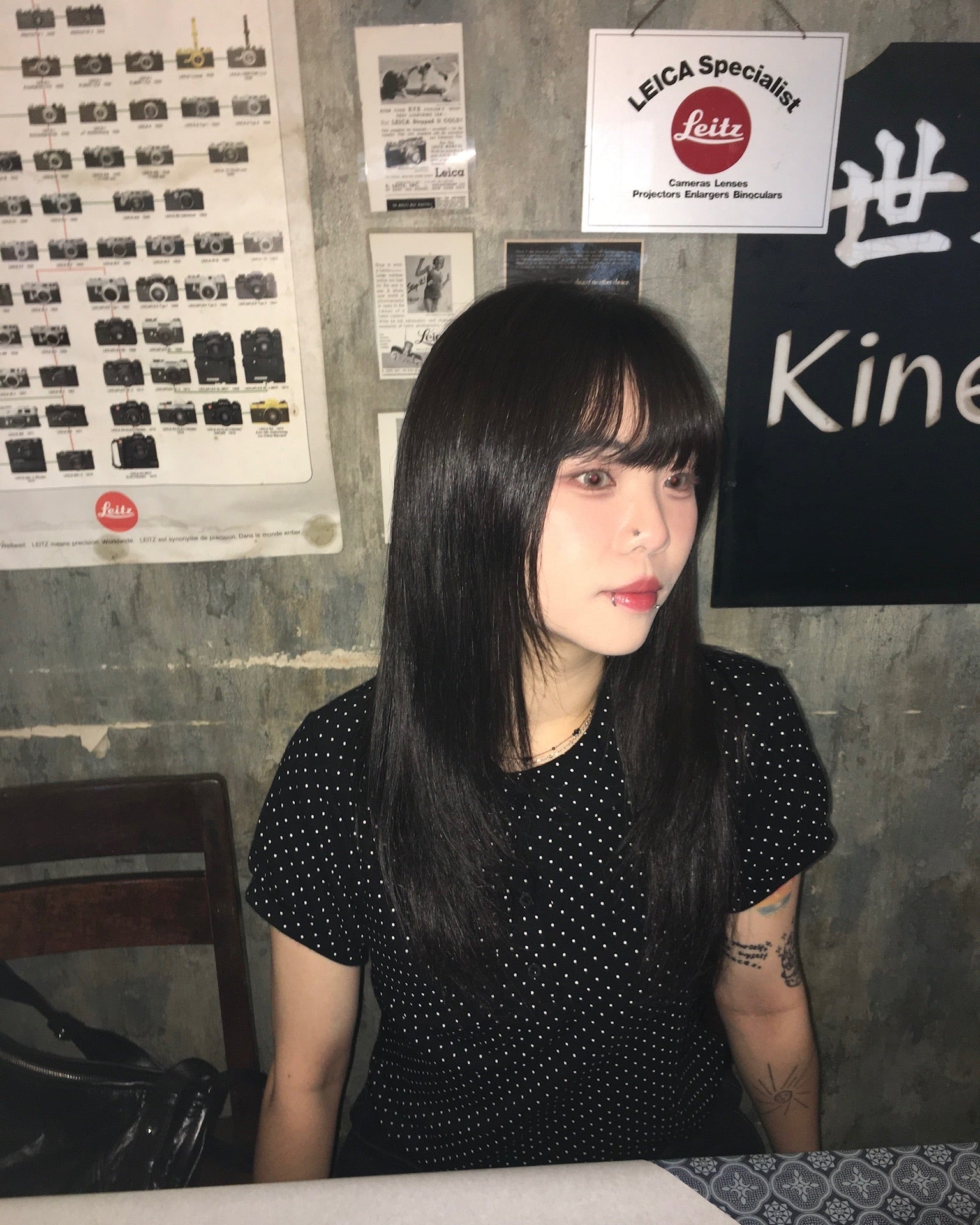dot rounded puff tee (black)