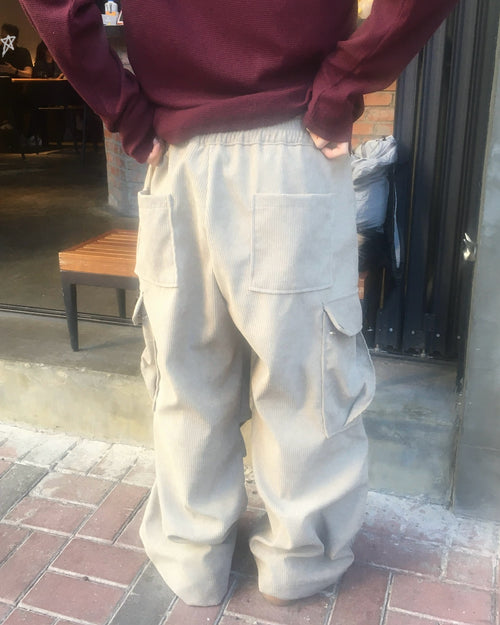 corduroy cargo pants (beige)