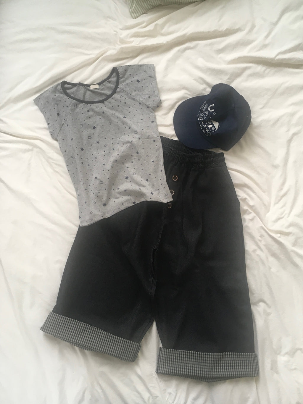 star dot tee (grey)