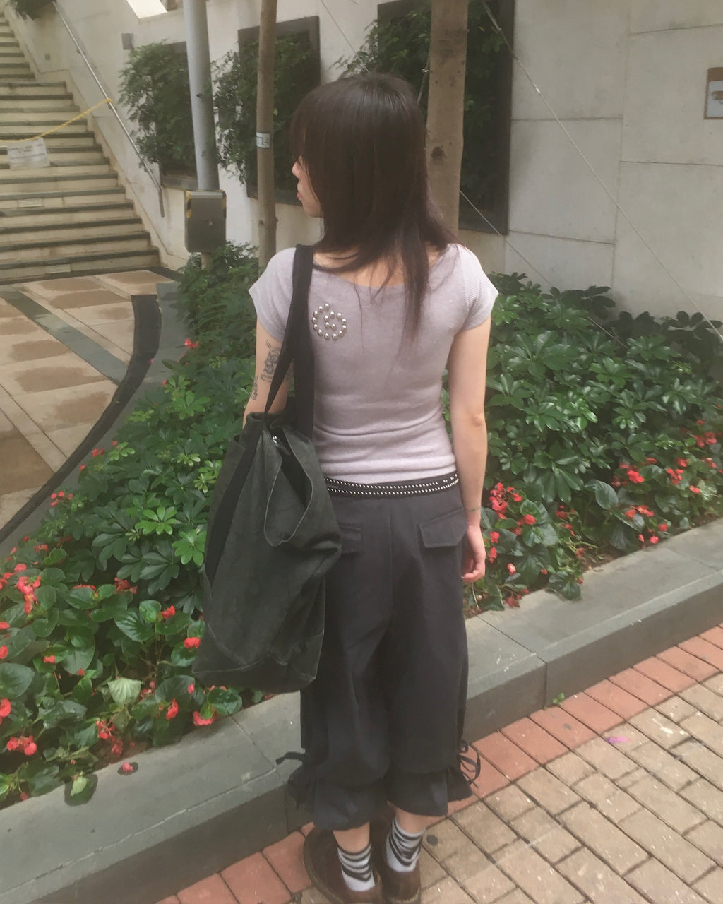 ruffle banding half pants (black)
