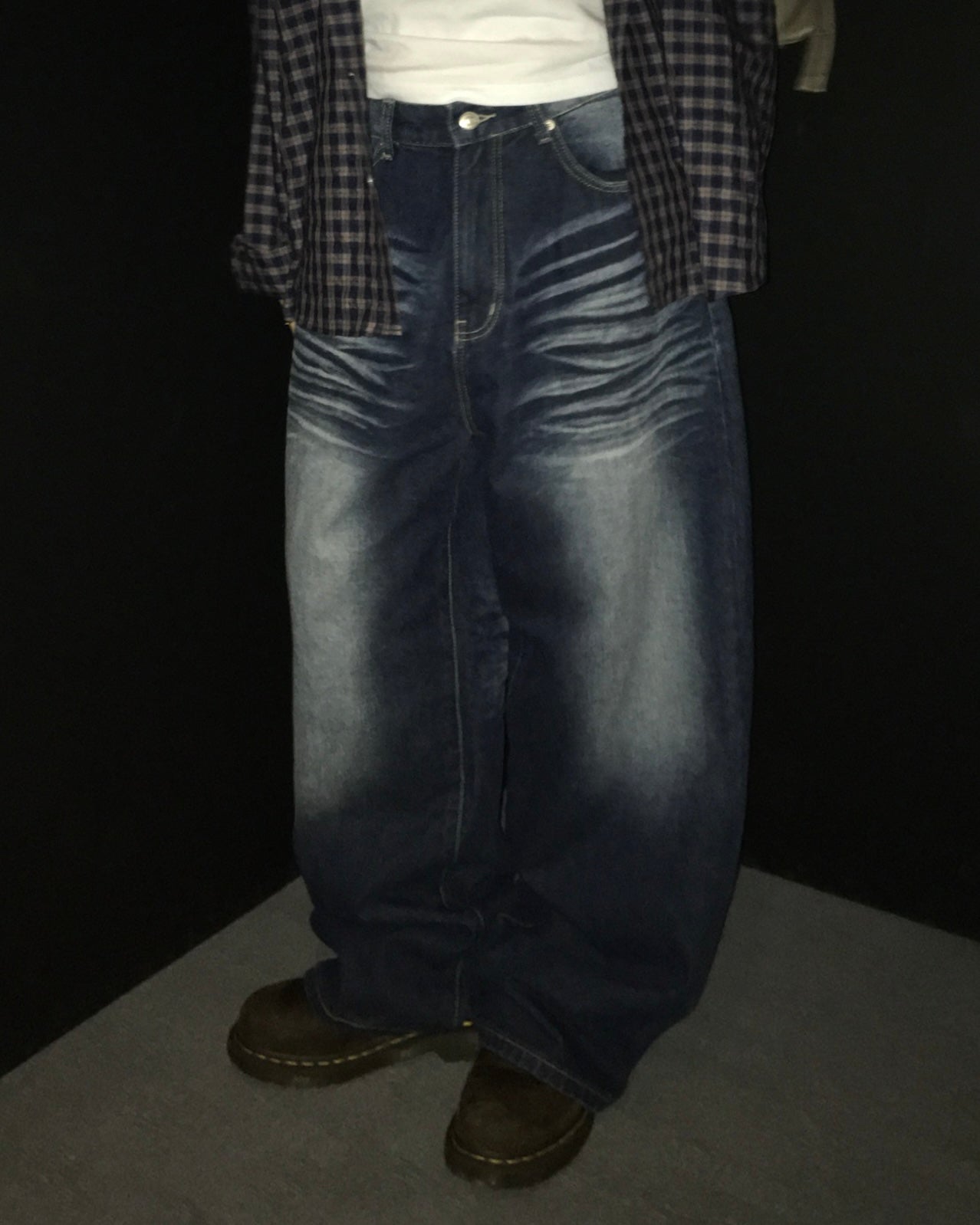 (in stock) simple smoke wide jeans