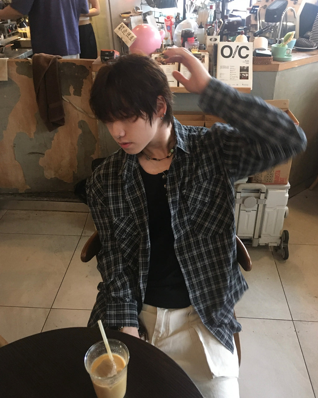 double pocket checked shirt (black)