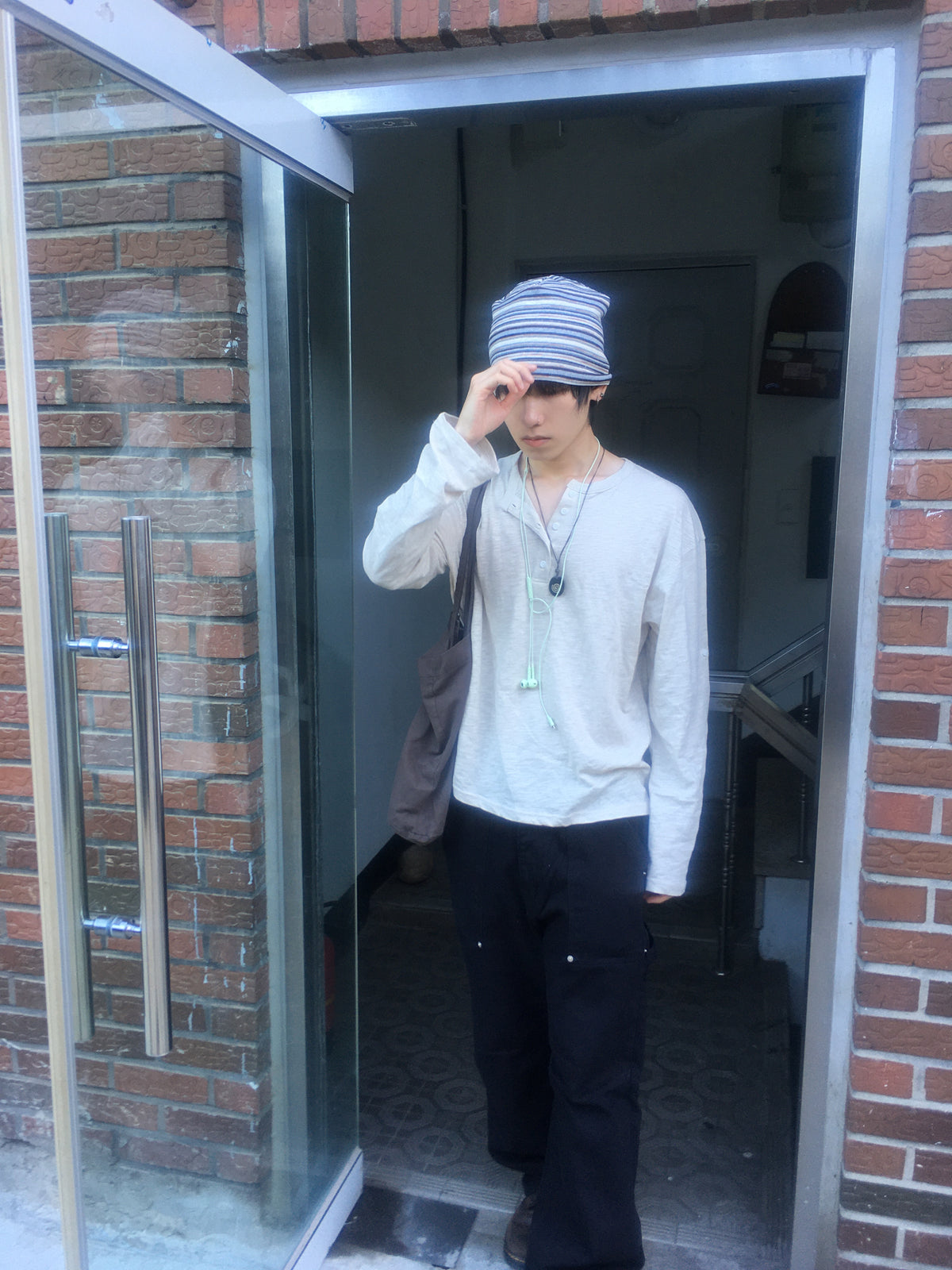 coco stripe beanie (black)