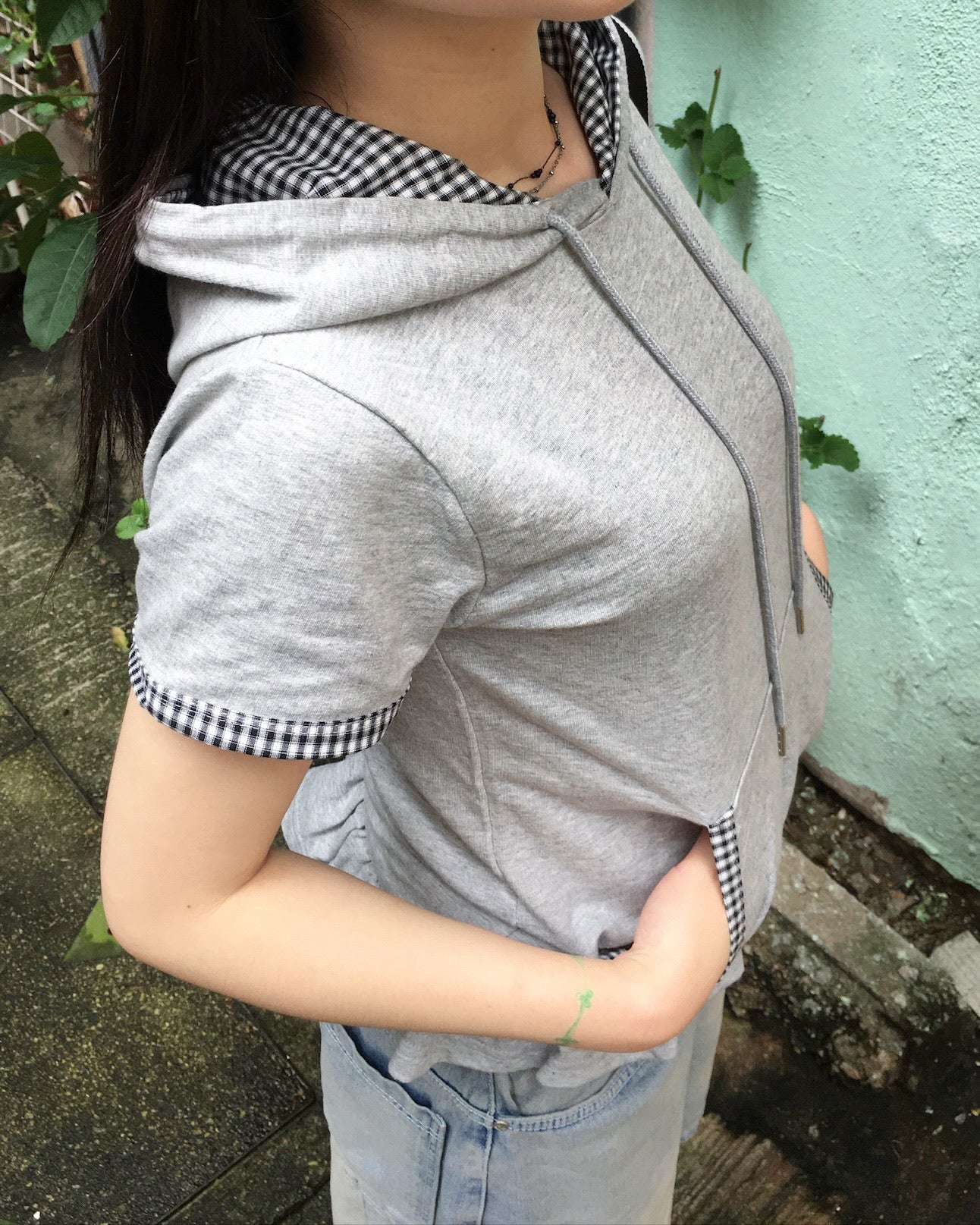 mini hood ruffle tee (grey)