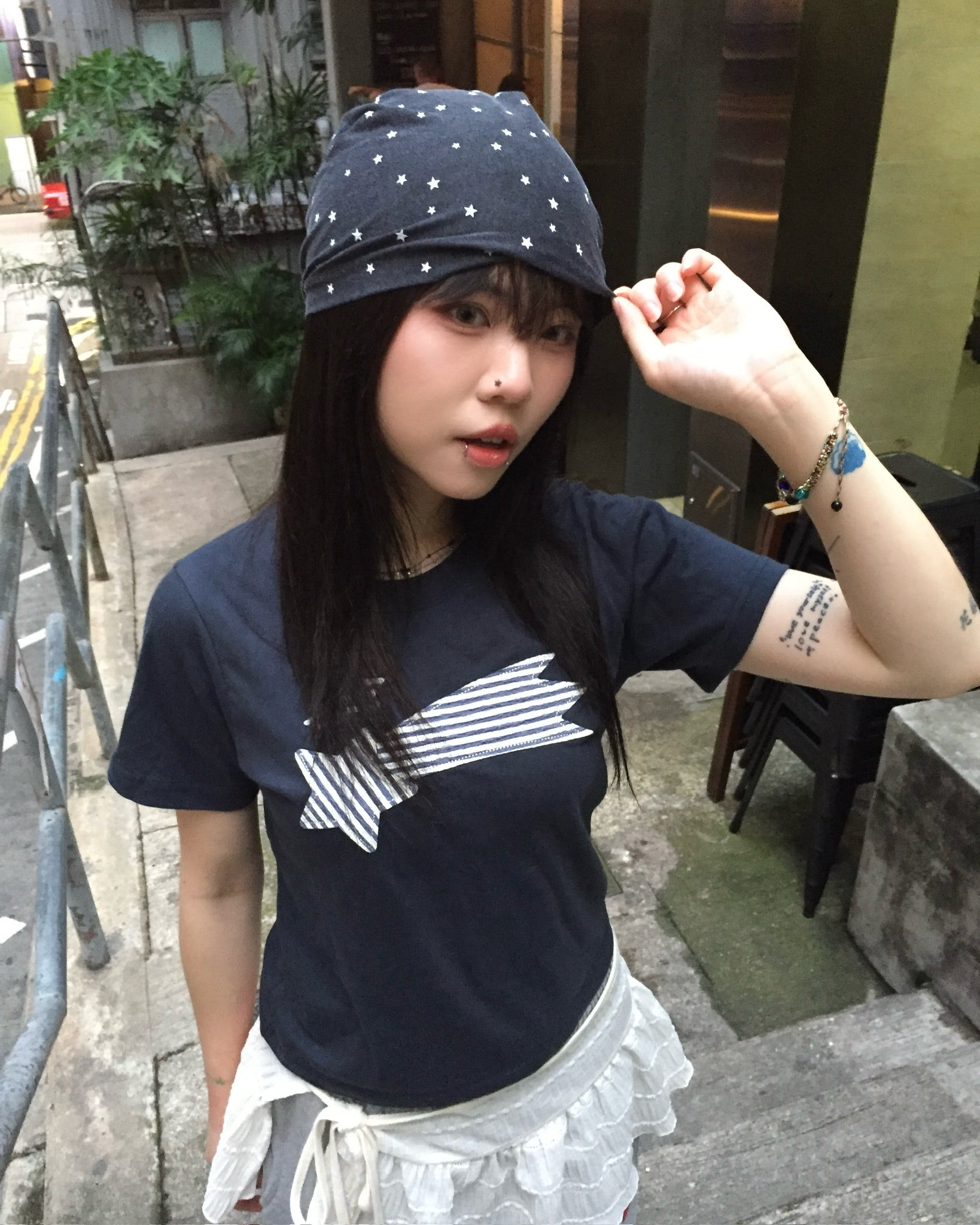 star patch crop tee (navy)