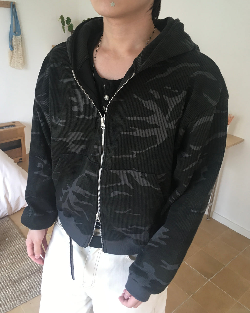 camo waffle zip-up hoodie (charcoal)