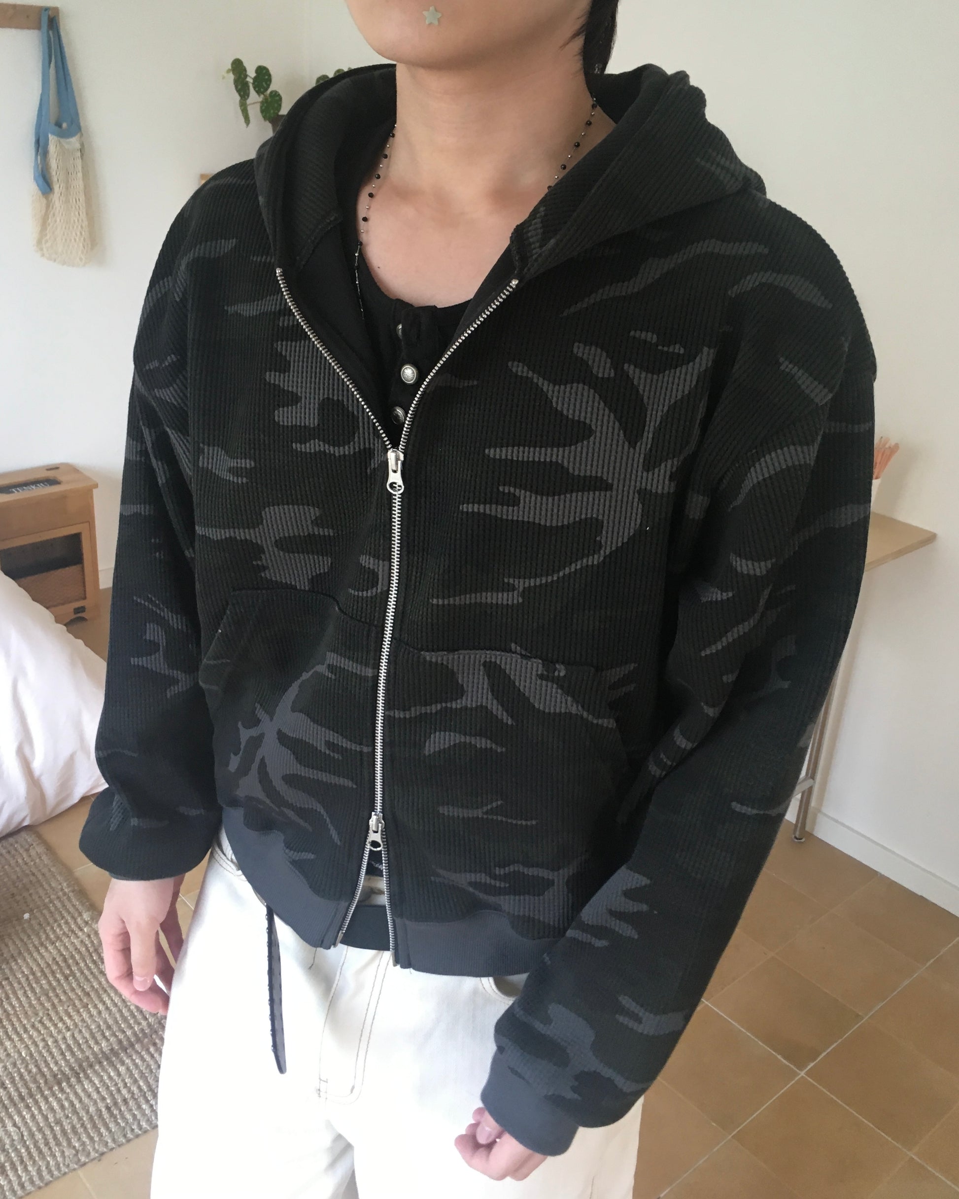 camo waffle zip-up hoodie (charcoal)