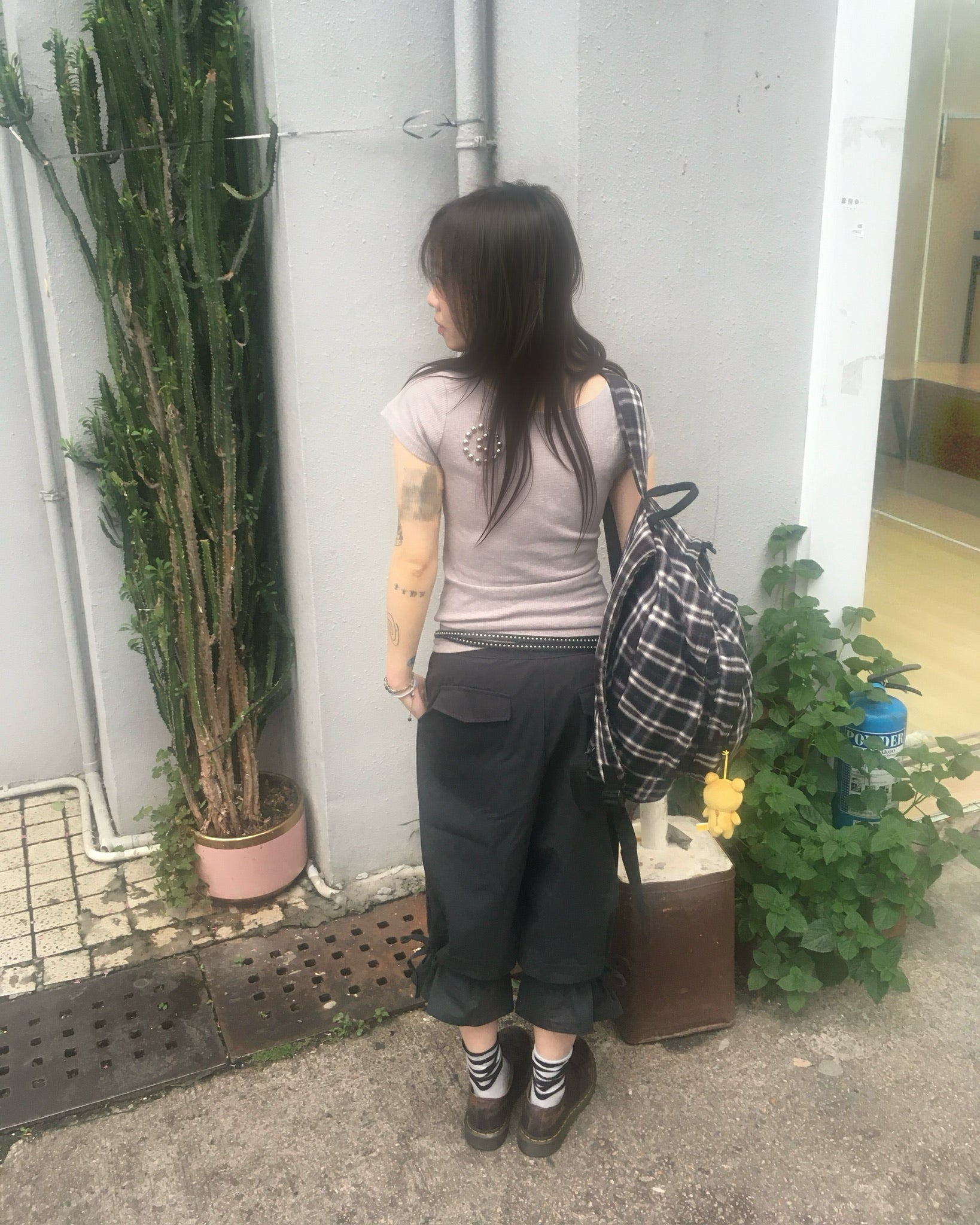 ruffle banding half pants (black)