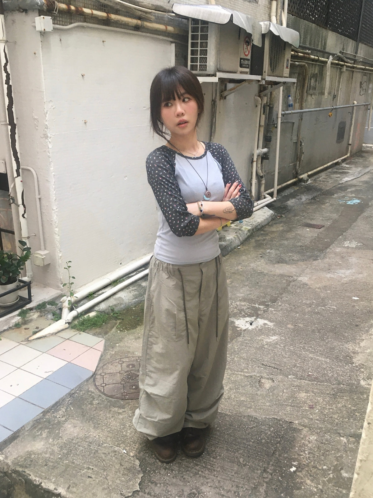 fatigue nylon pants (light khaki)