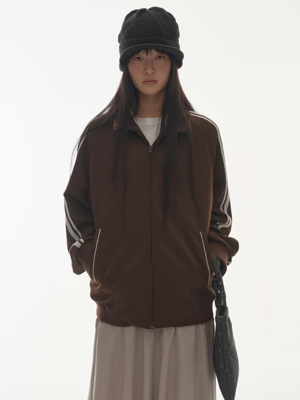 ✪【𝘱𝘳𝘦-𝘰𝘳𝘥𝘦𝘳】coyseio lace track jacket (brown)