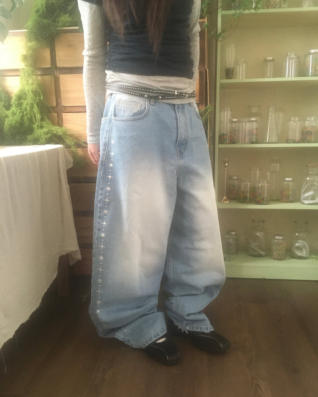 studded balloon jeans (blue)
