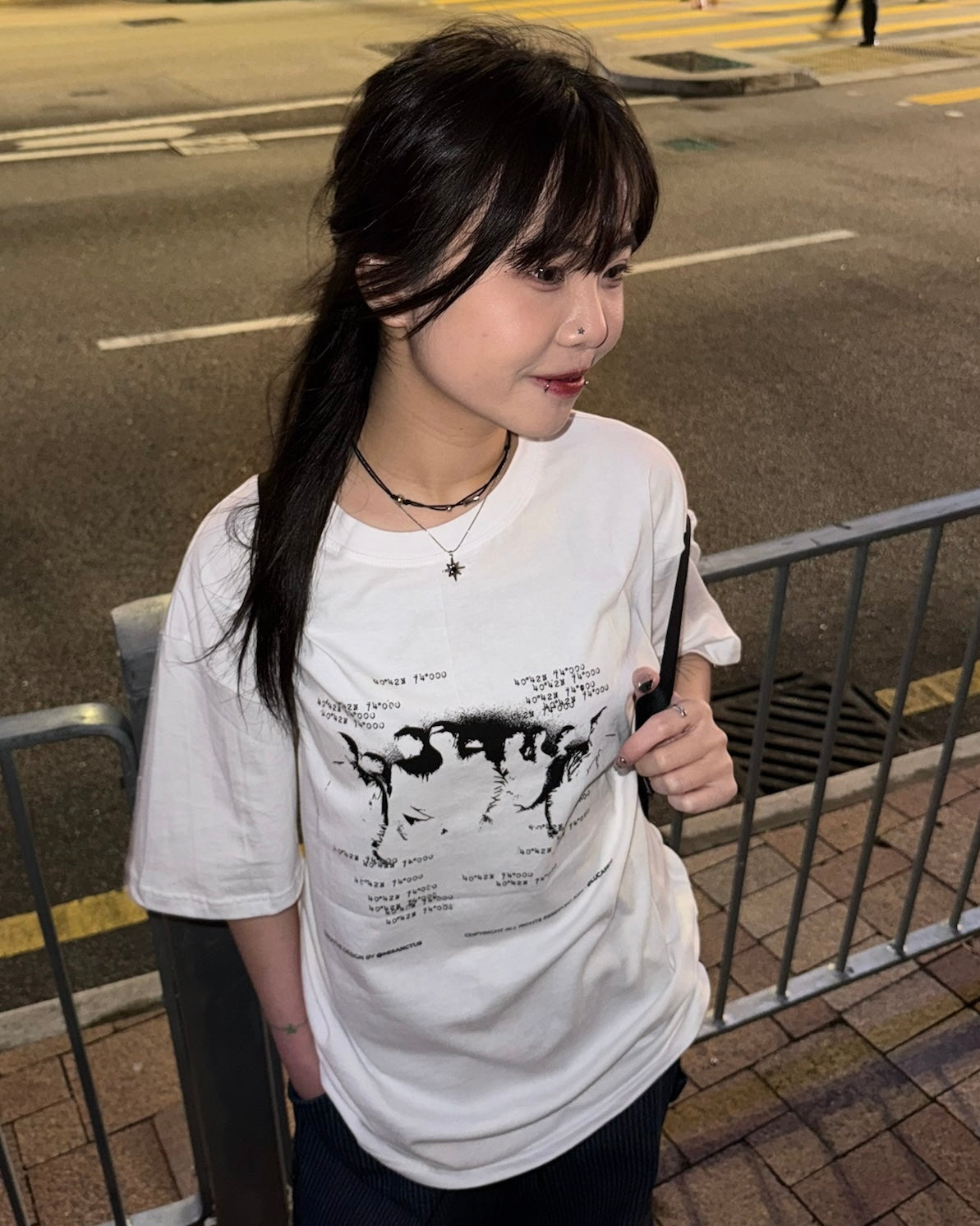 (in stock) bucket tee (burgundy)