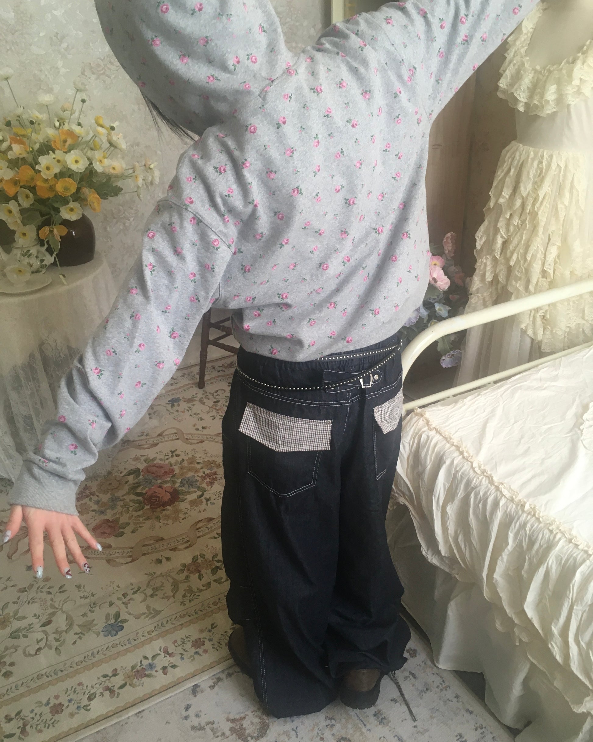 checked cinch back pants (navy)