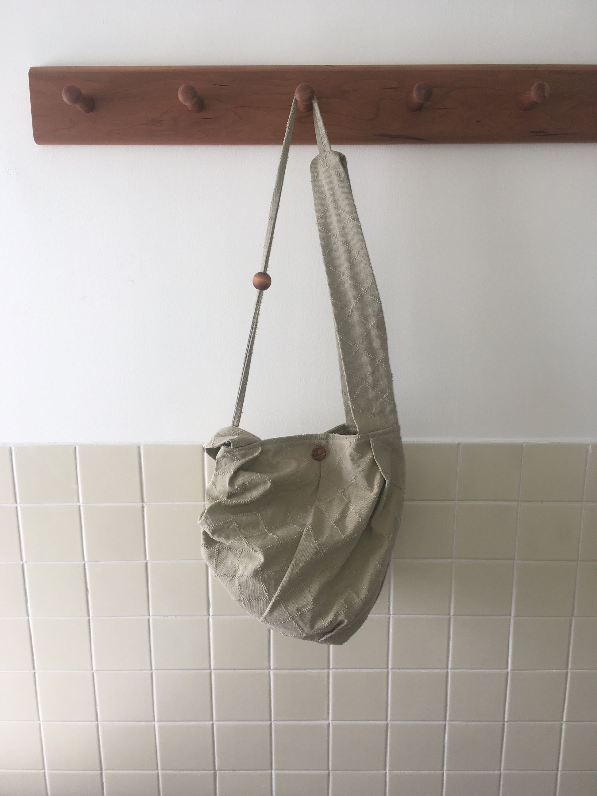 diamond stitch bag (beige)