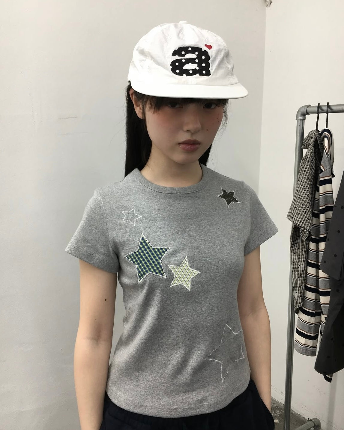 AEAE DOT SMALL LETTER NYLON CAP (WHITE)