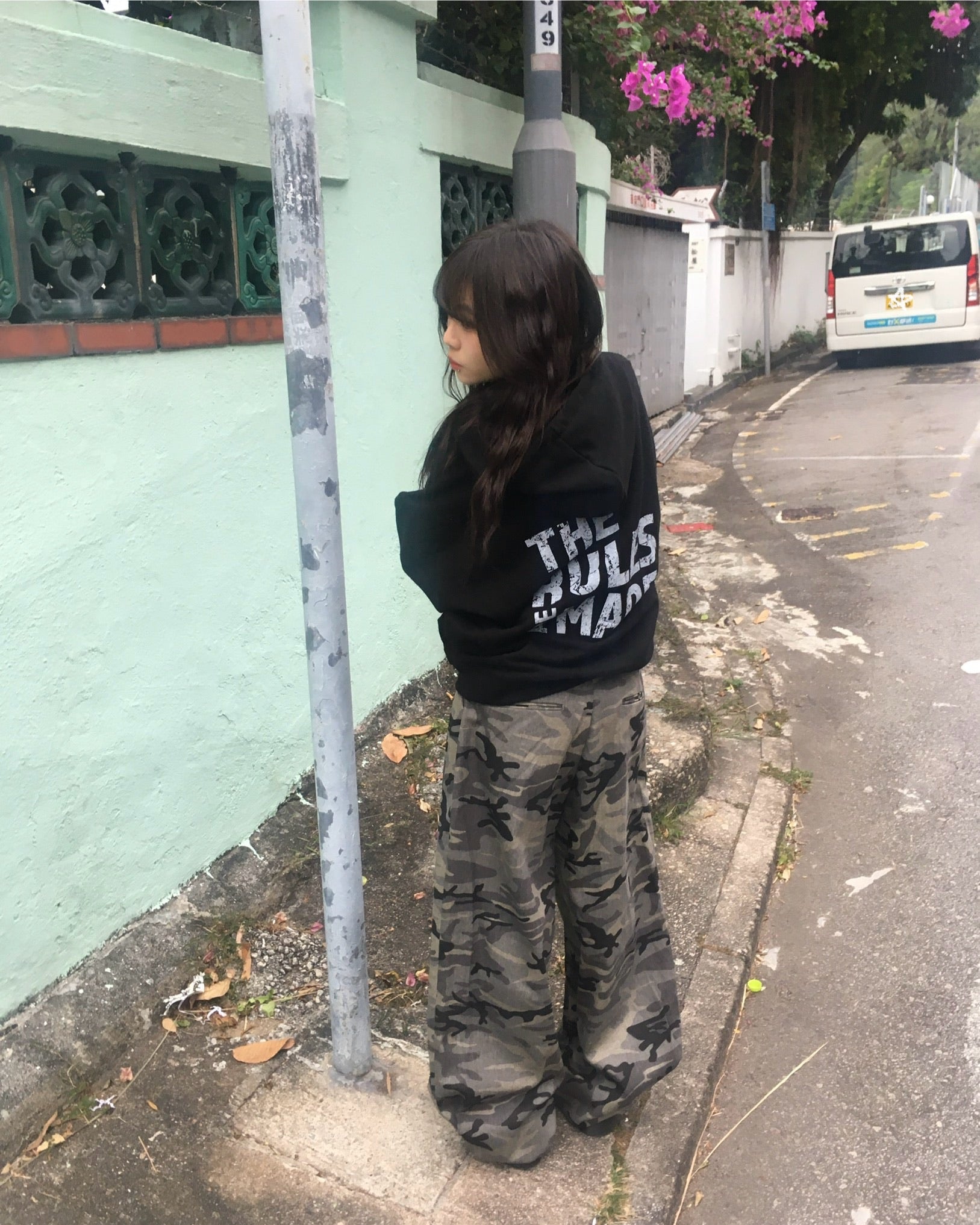camo baggy pants (women wear)