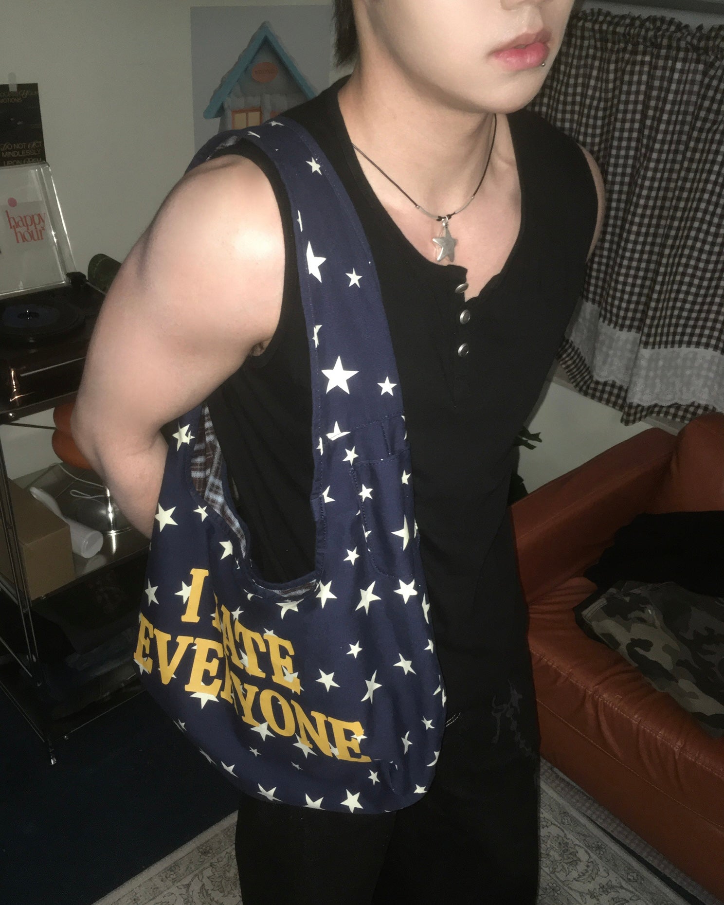 vintage henly neck vest (black)