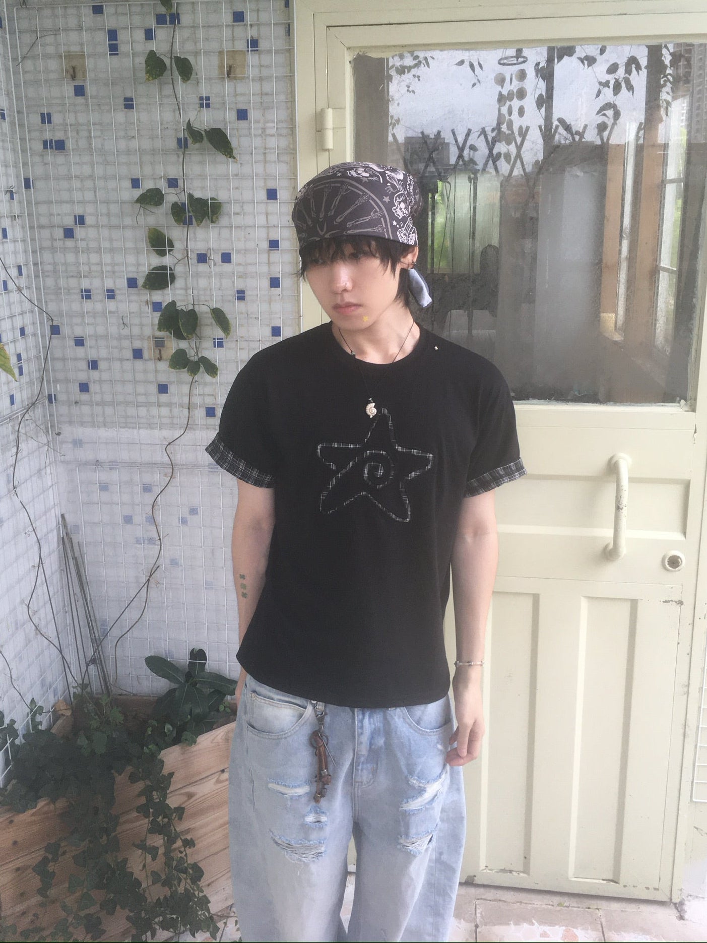 (★BEST) check star roll-up tee (black)