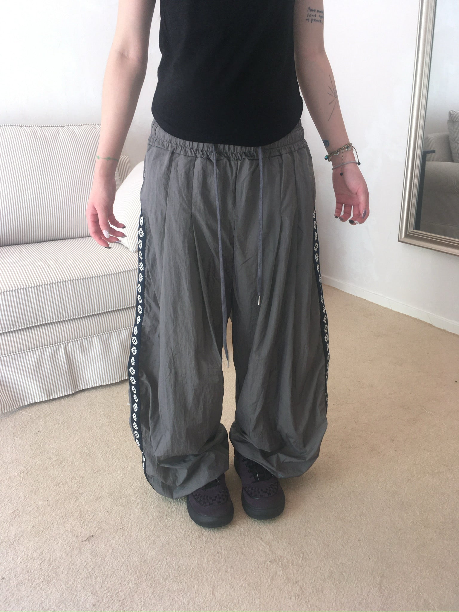 side sun nylon pants (grey)