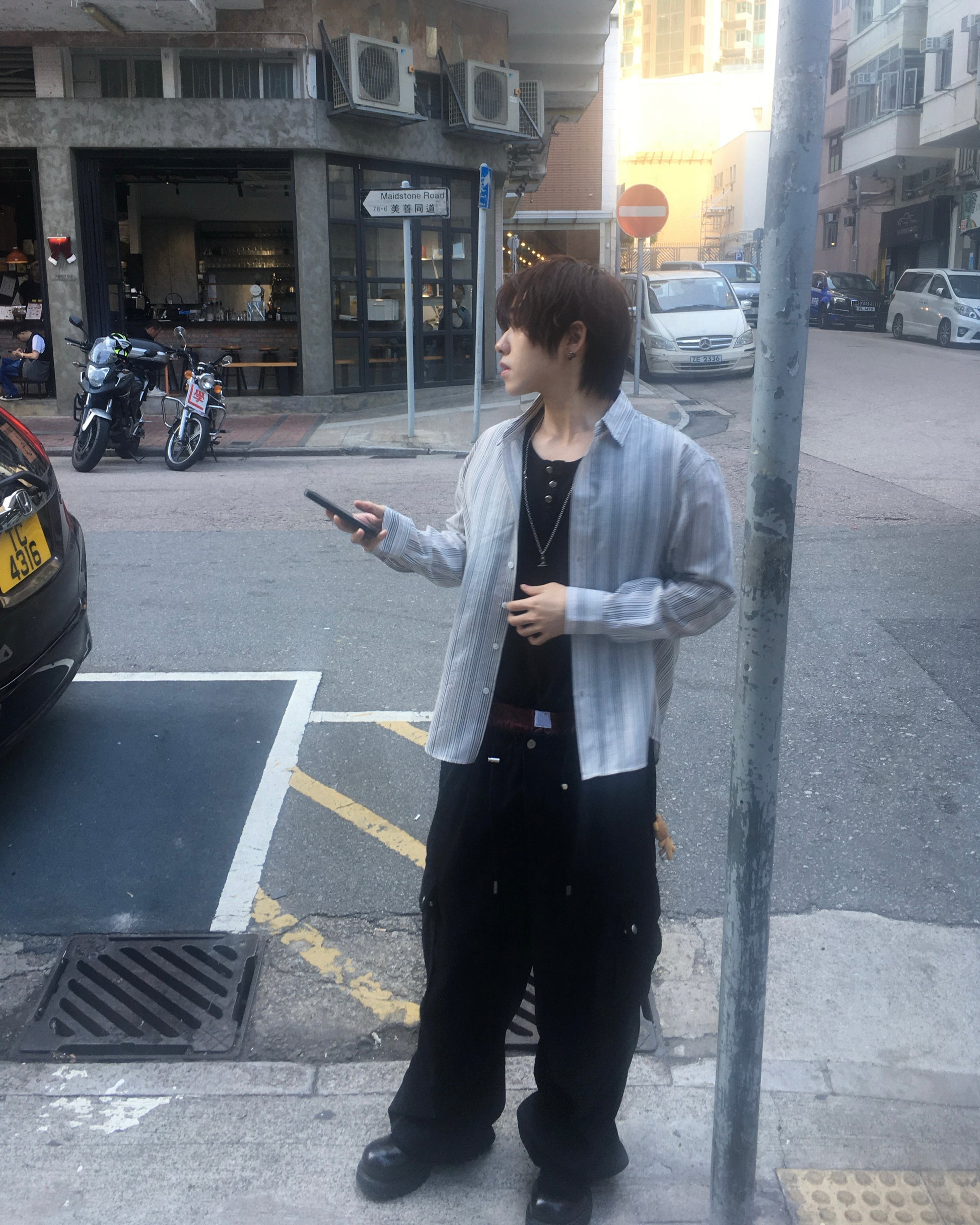 corduroy cargo pants (black)