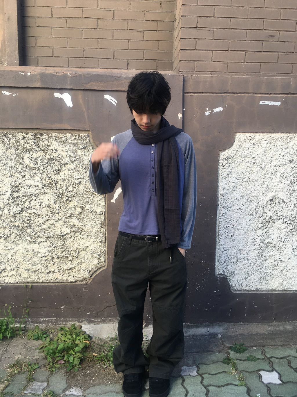 crinkle stripe scarf (charcoal)