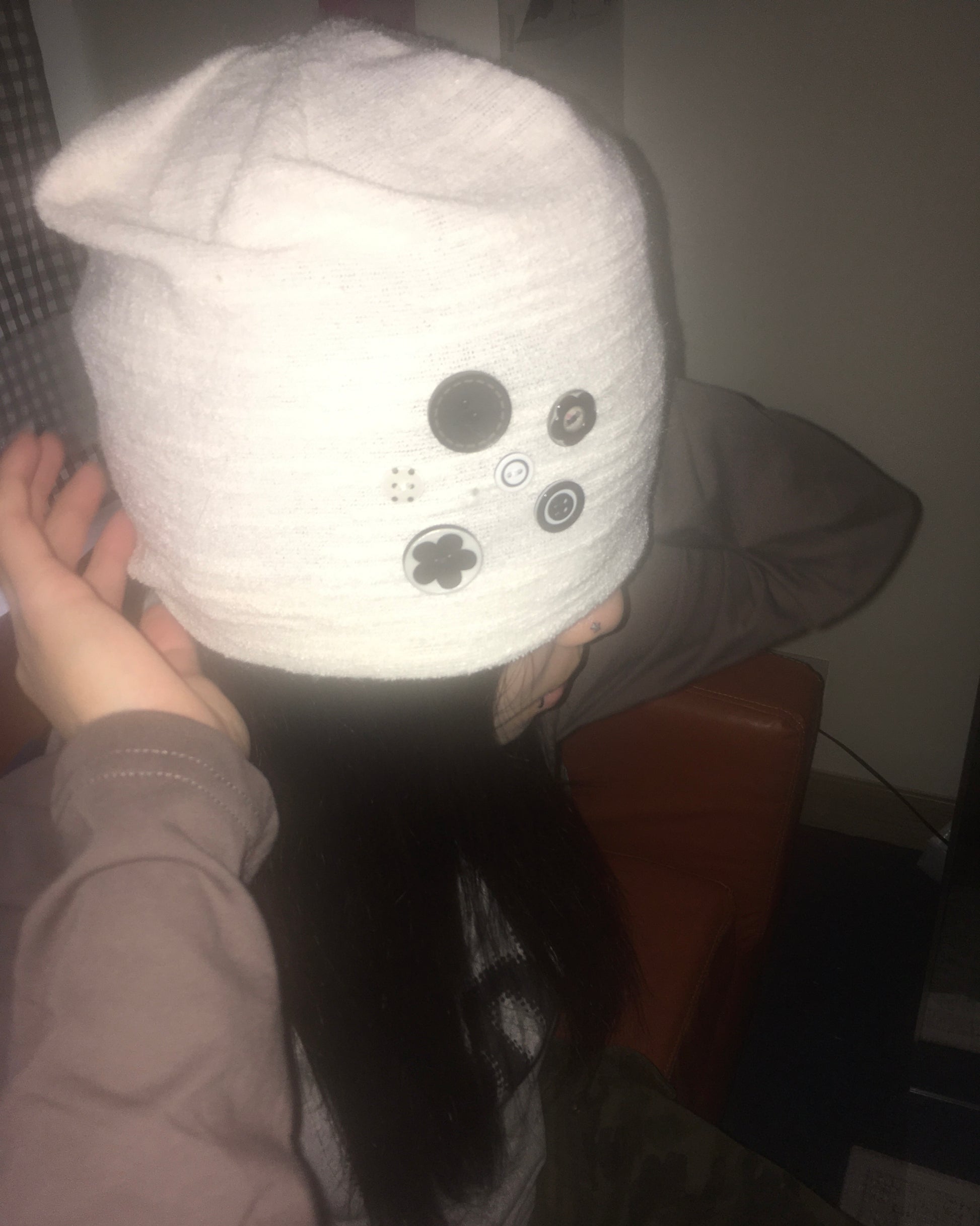 button beanie (ivory)
