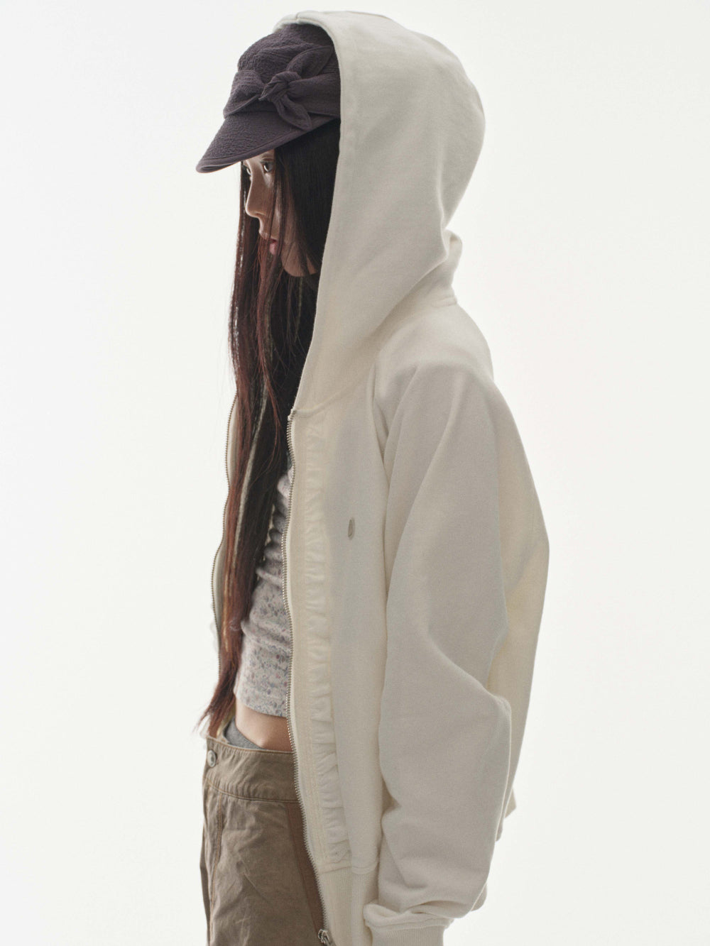 ✪【𝘱𝘳𝘦-𝘰𝘳𝘥𝘦𝘳】coyseio ruffle lace hood zip-up (white)
