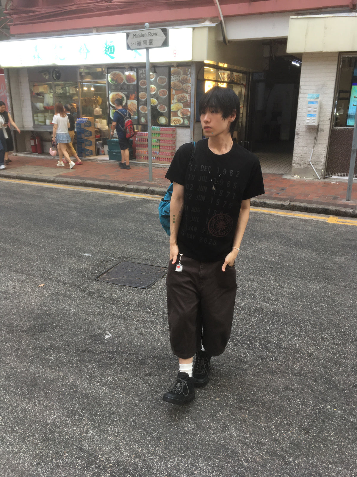 calendar print tee (black)