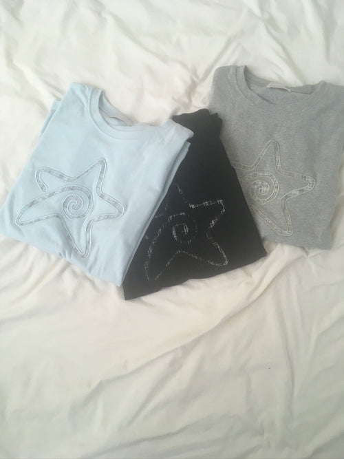 check star roll-up tee (grey)