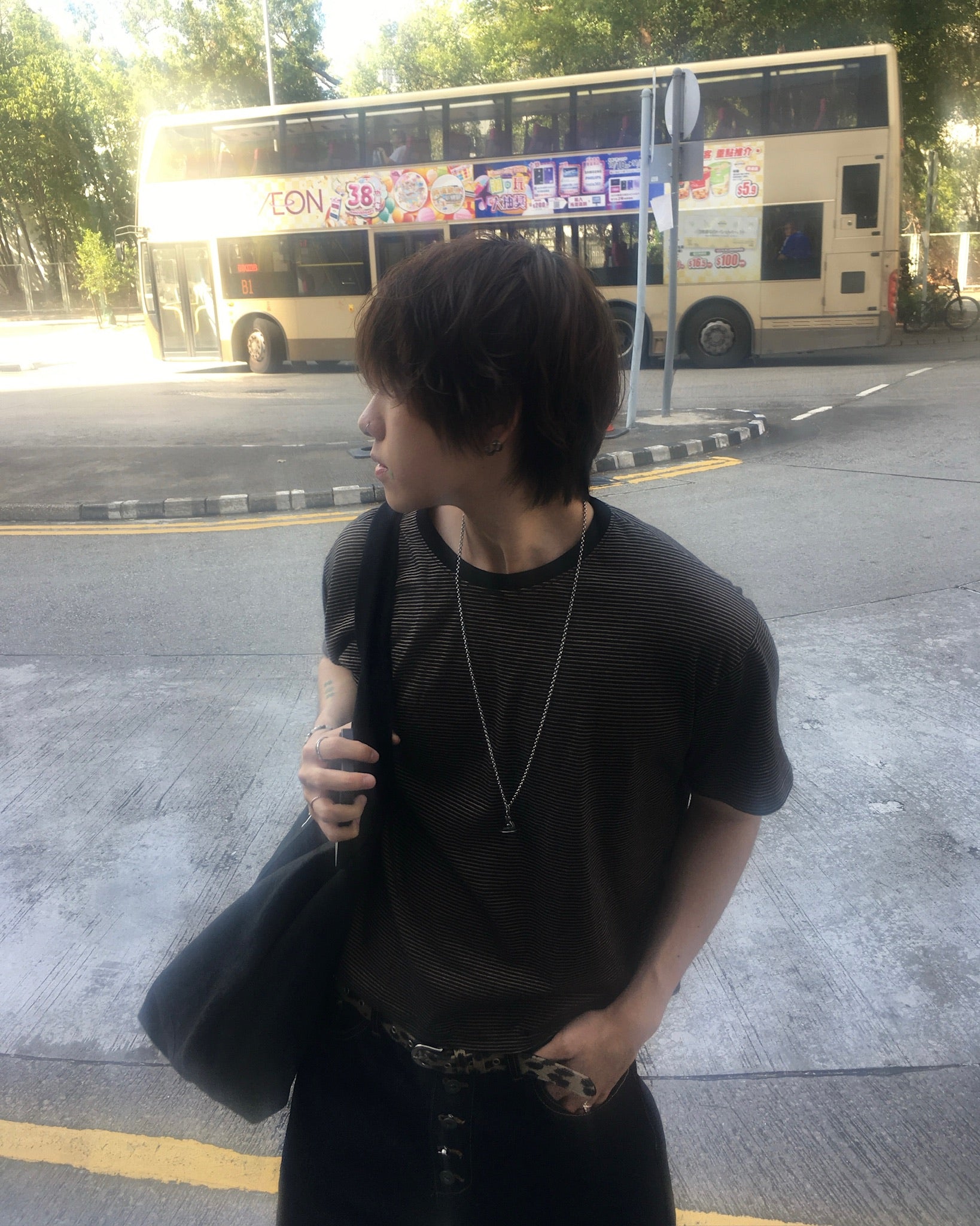 basic striped tee (black)