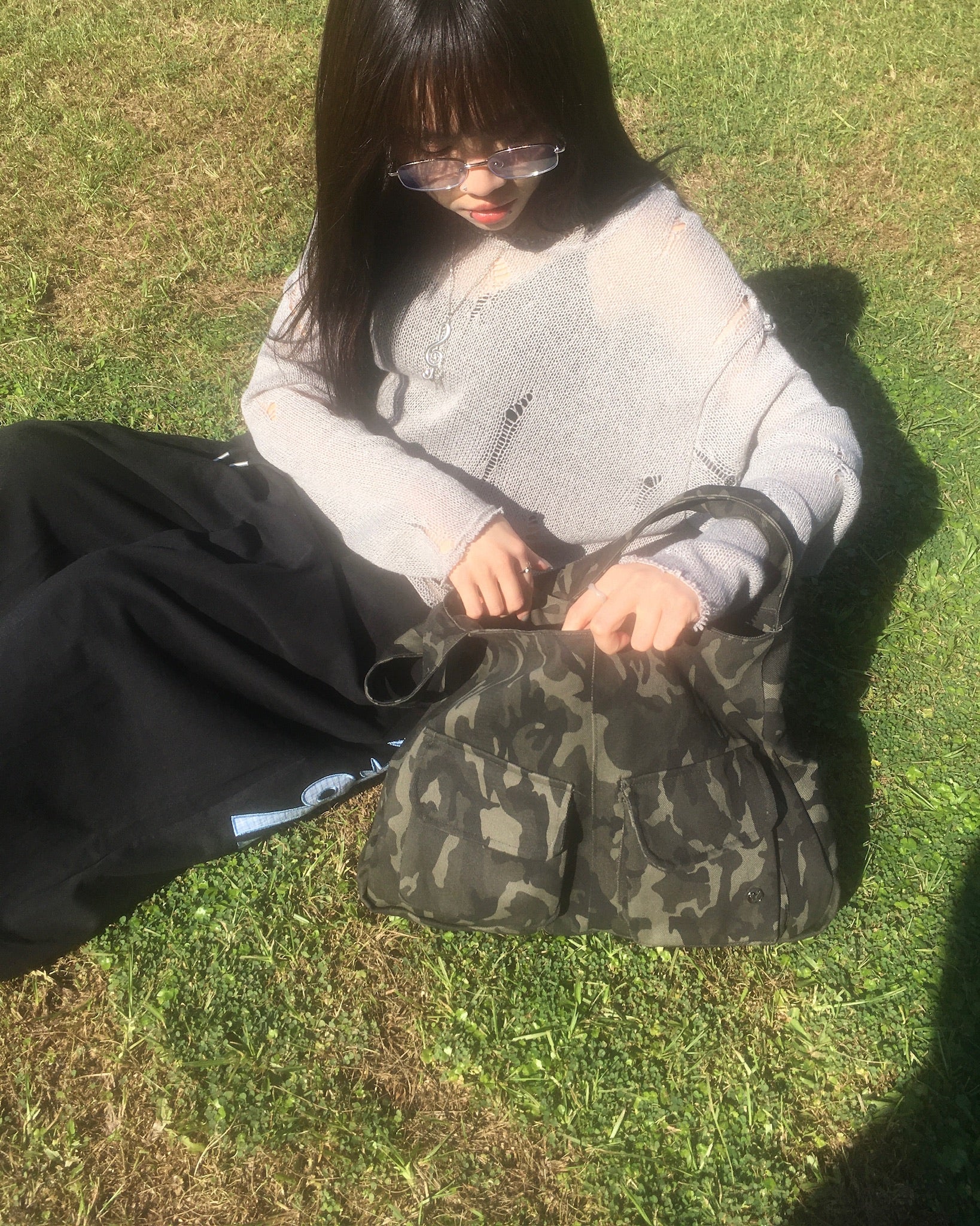 damaged mesh knit (oatmeal)