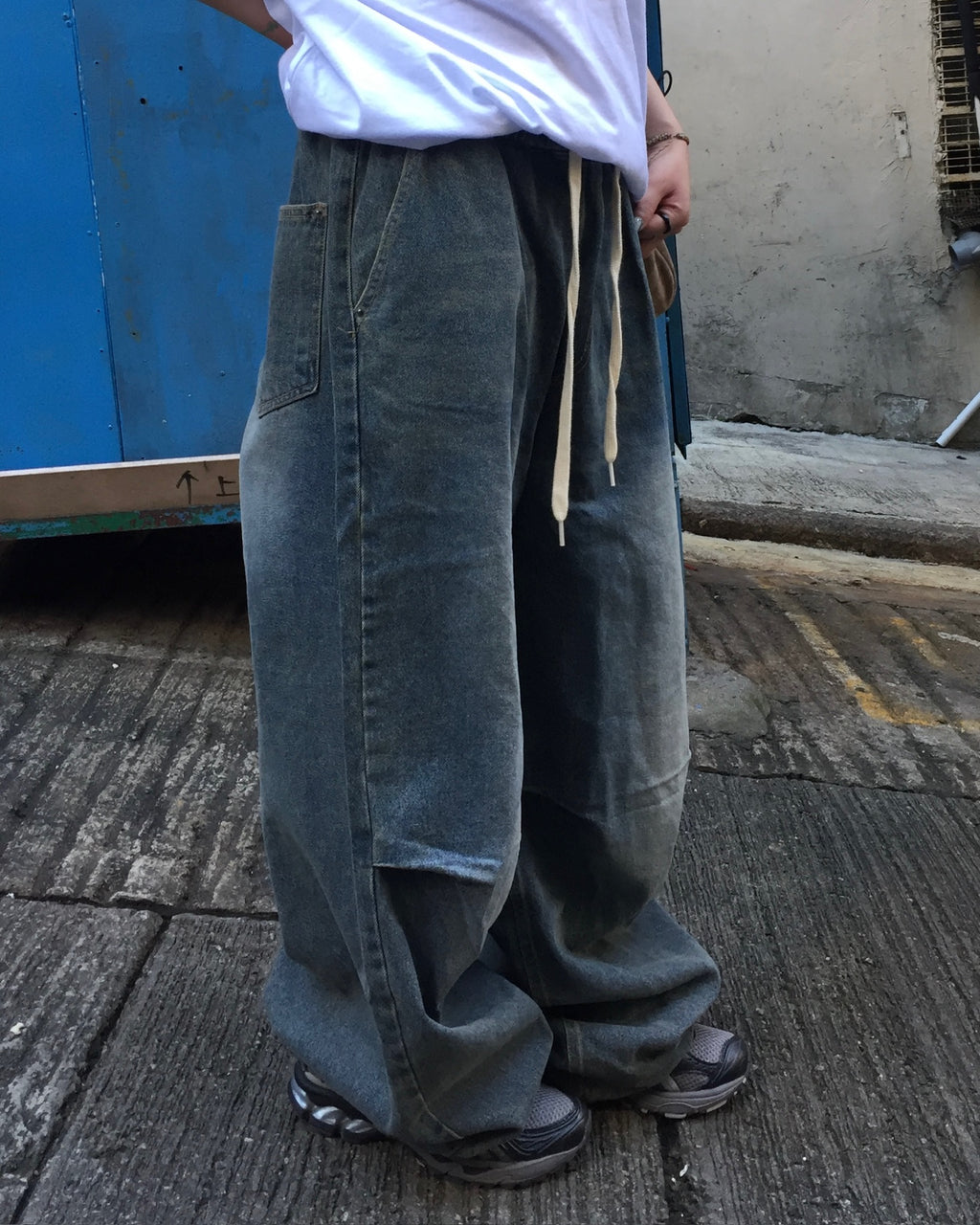 (in stock) washed string wide jeans (washed blue)
