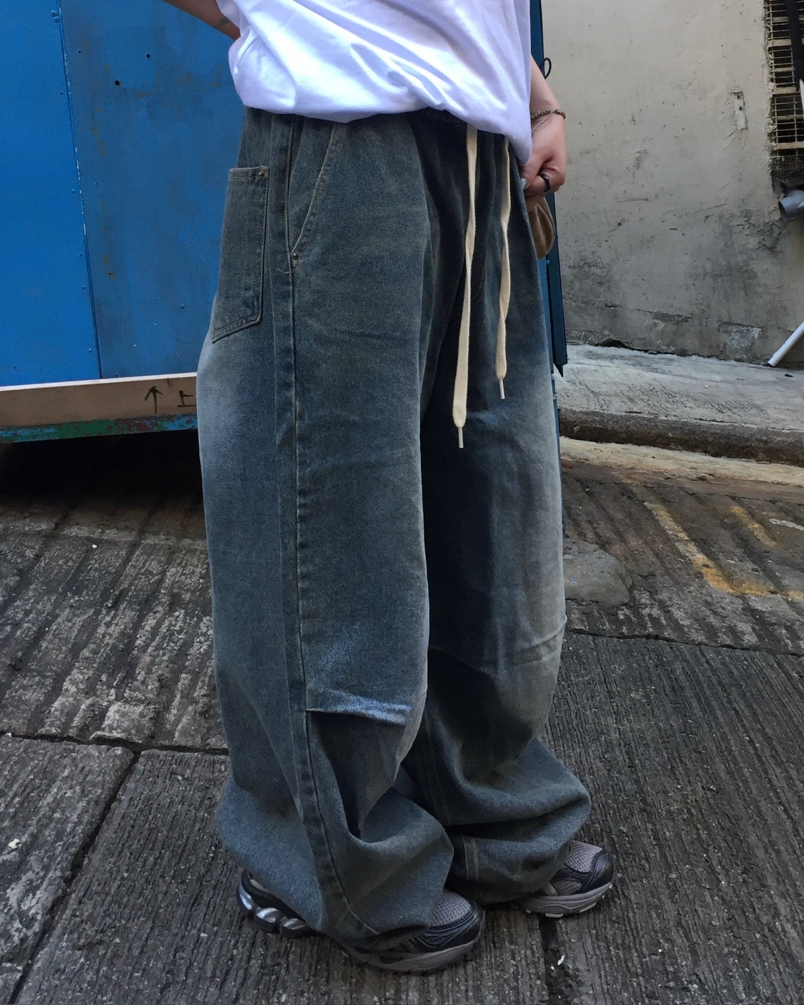 (in stock) washed string wide jeans (washed blue)