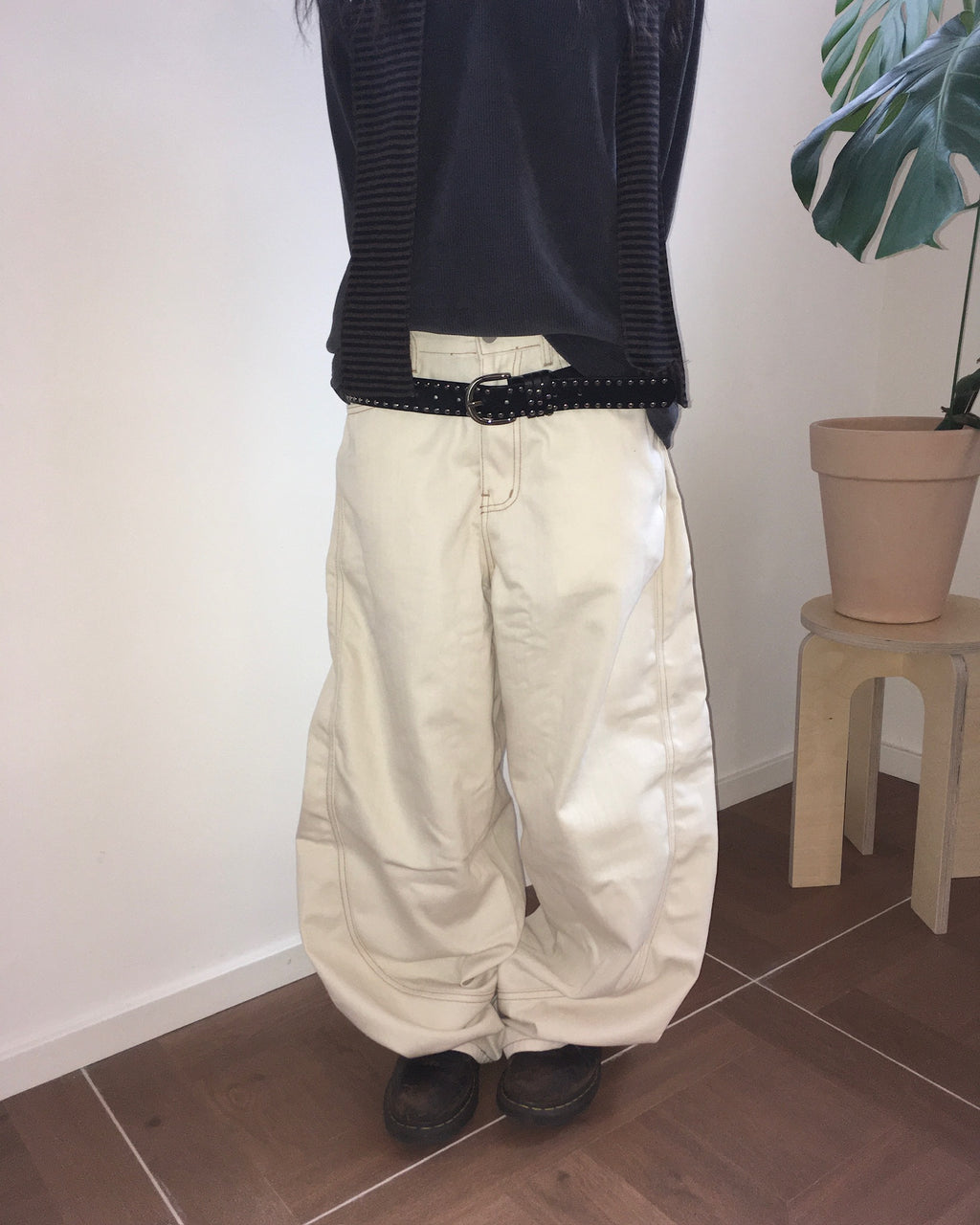 stitch pocket pants (cream)