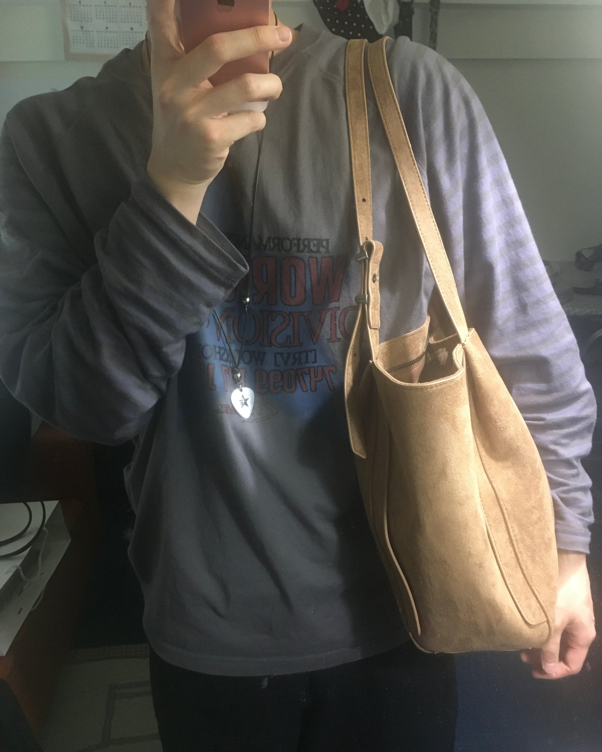 suede shoulder bag (camel)