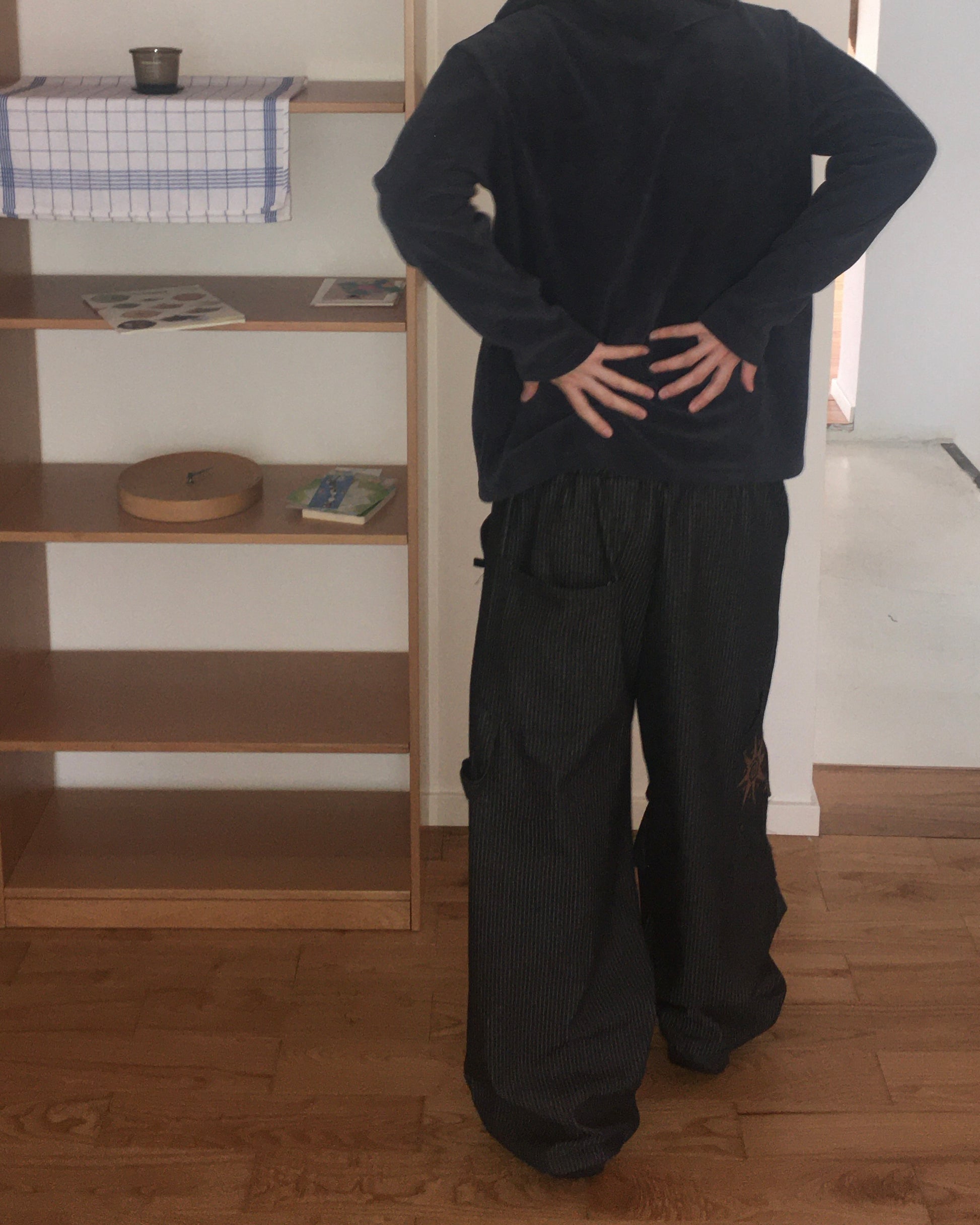 sun striped pants (black)