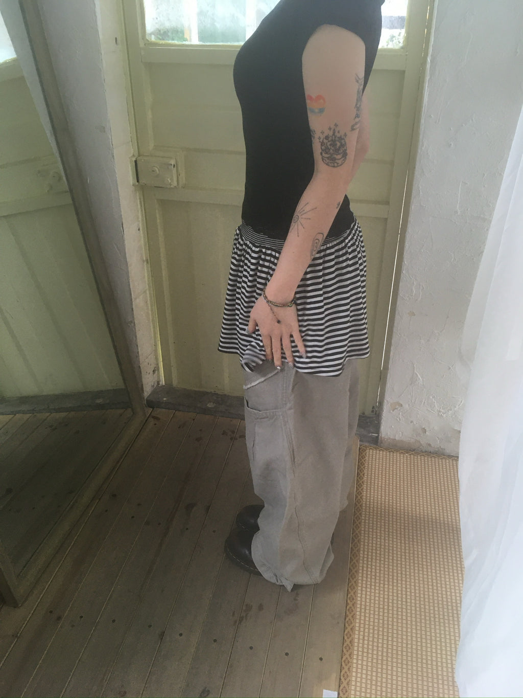 striped cotton skirt (black)