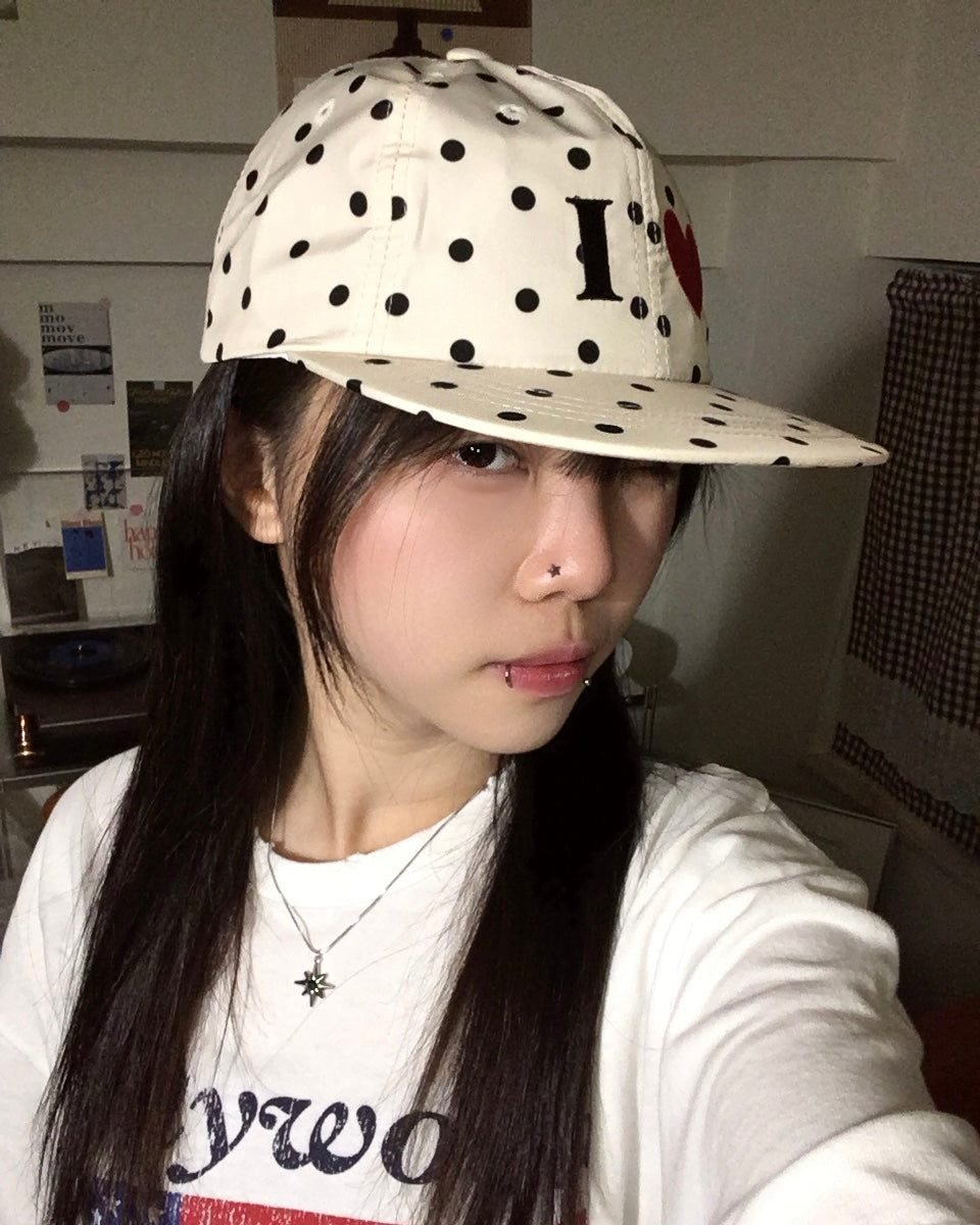 heart dot cap (beige)